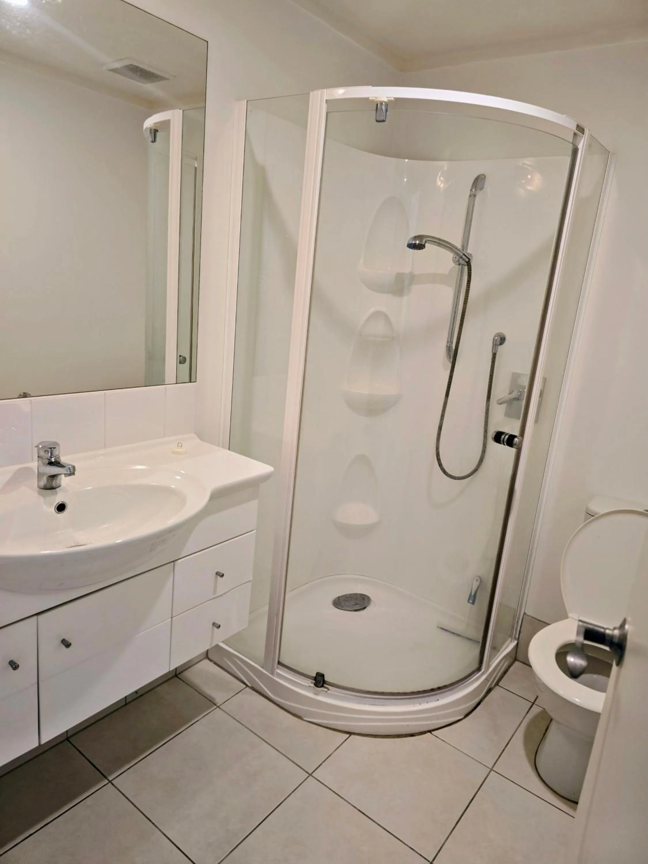 Shower in Beachpoint Apartments