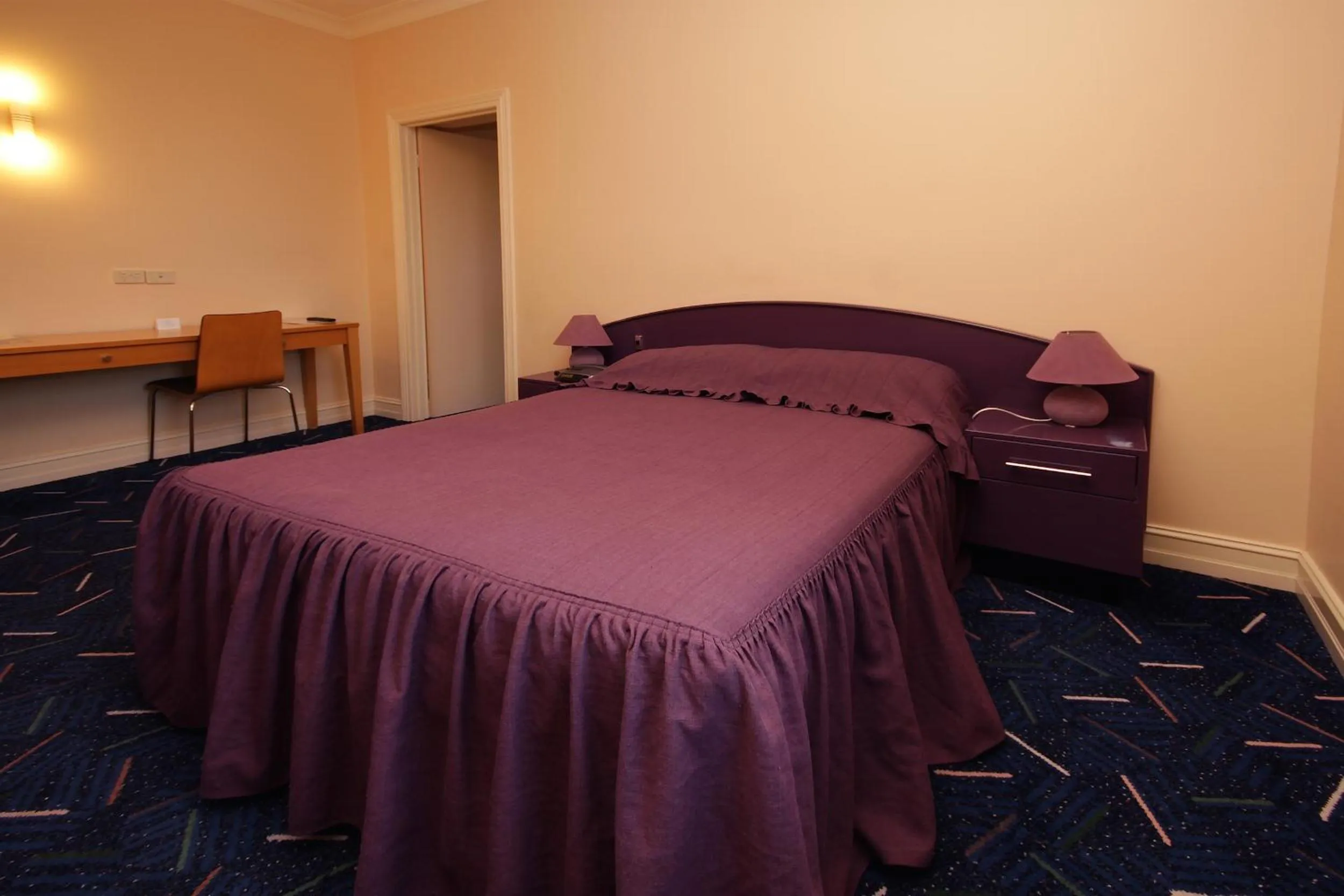 Photo of the whole room in Mitchell River Tavern