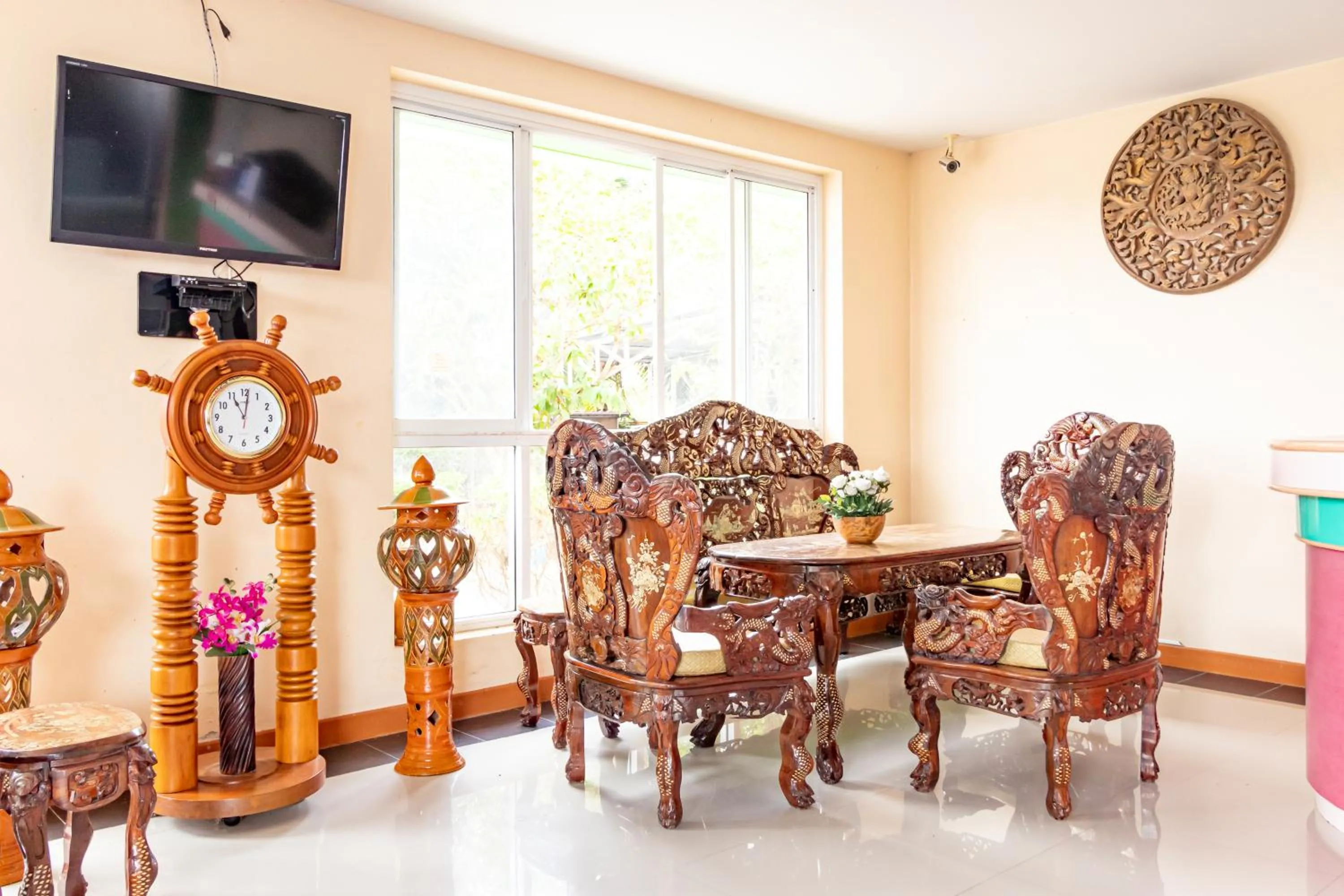 Seating area in M Resort