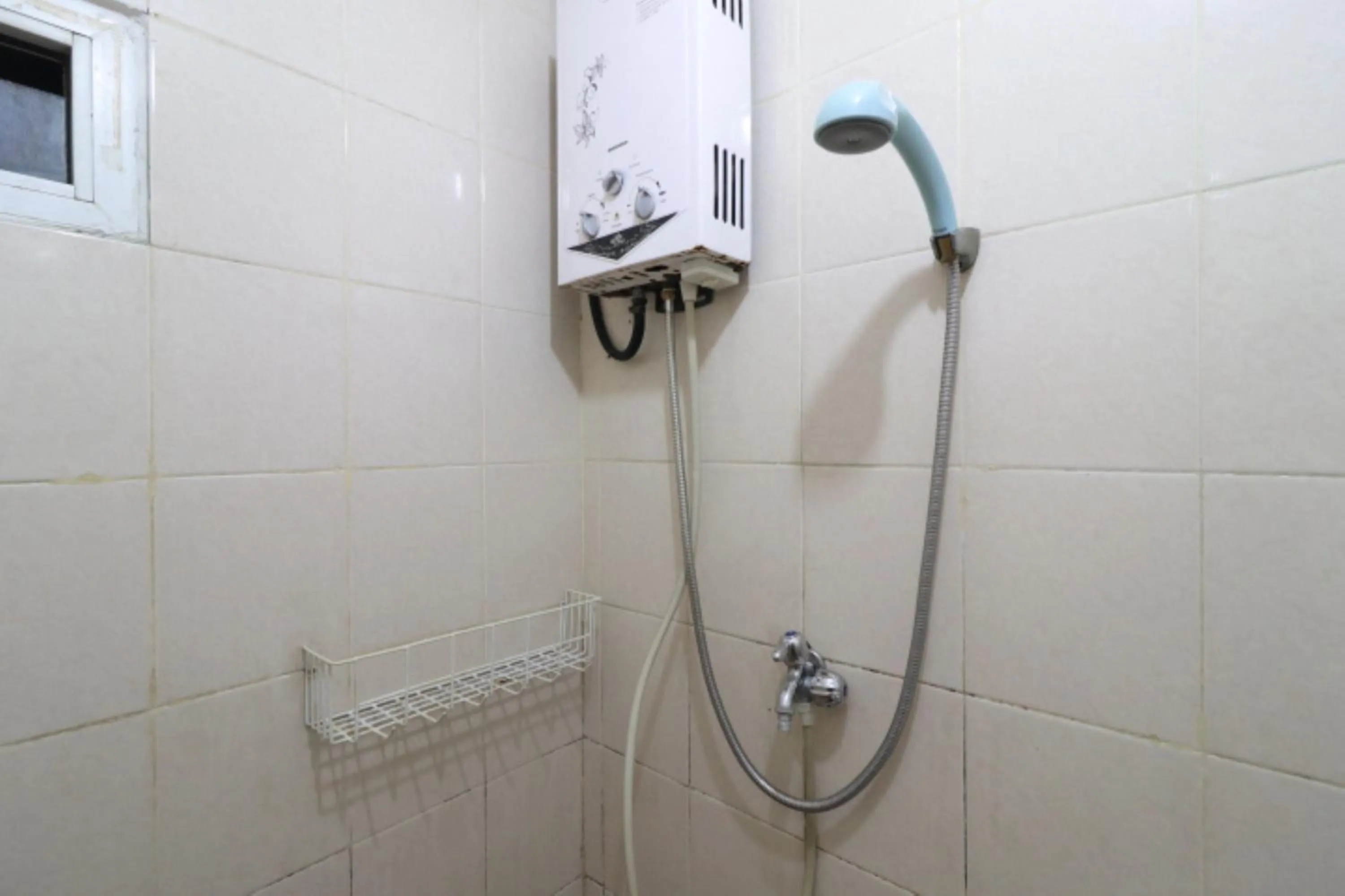 Bathroom in Adaru Property at Sunter Park View