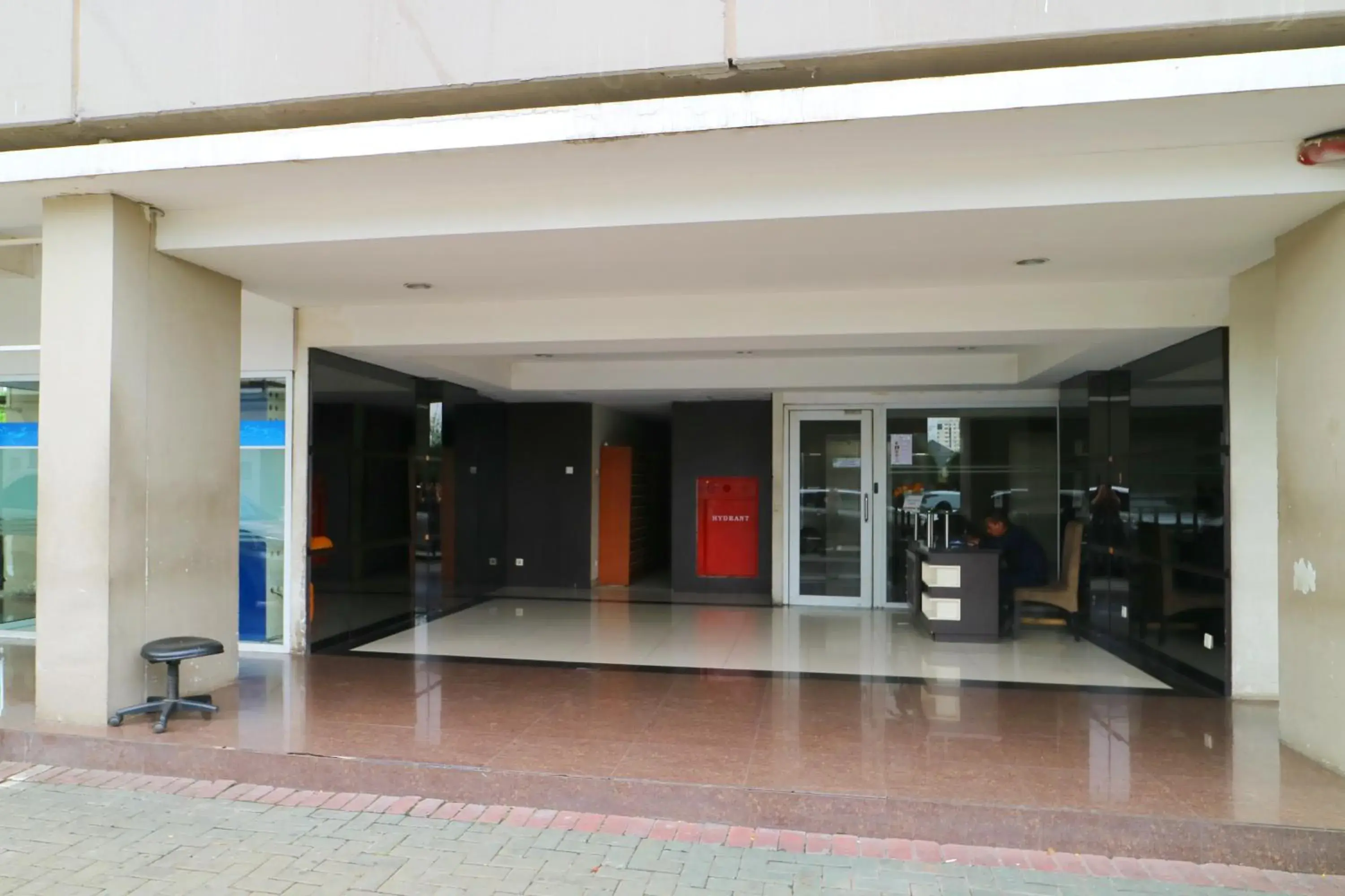 Facade/entrance in Adaru Property at Sunter Park View Facade/entrance in Adaru Property at Sunter Park View