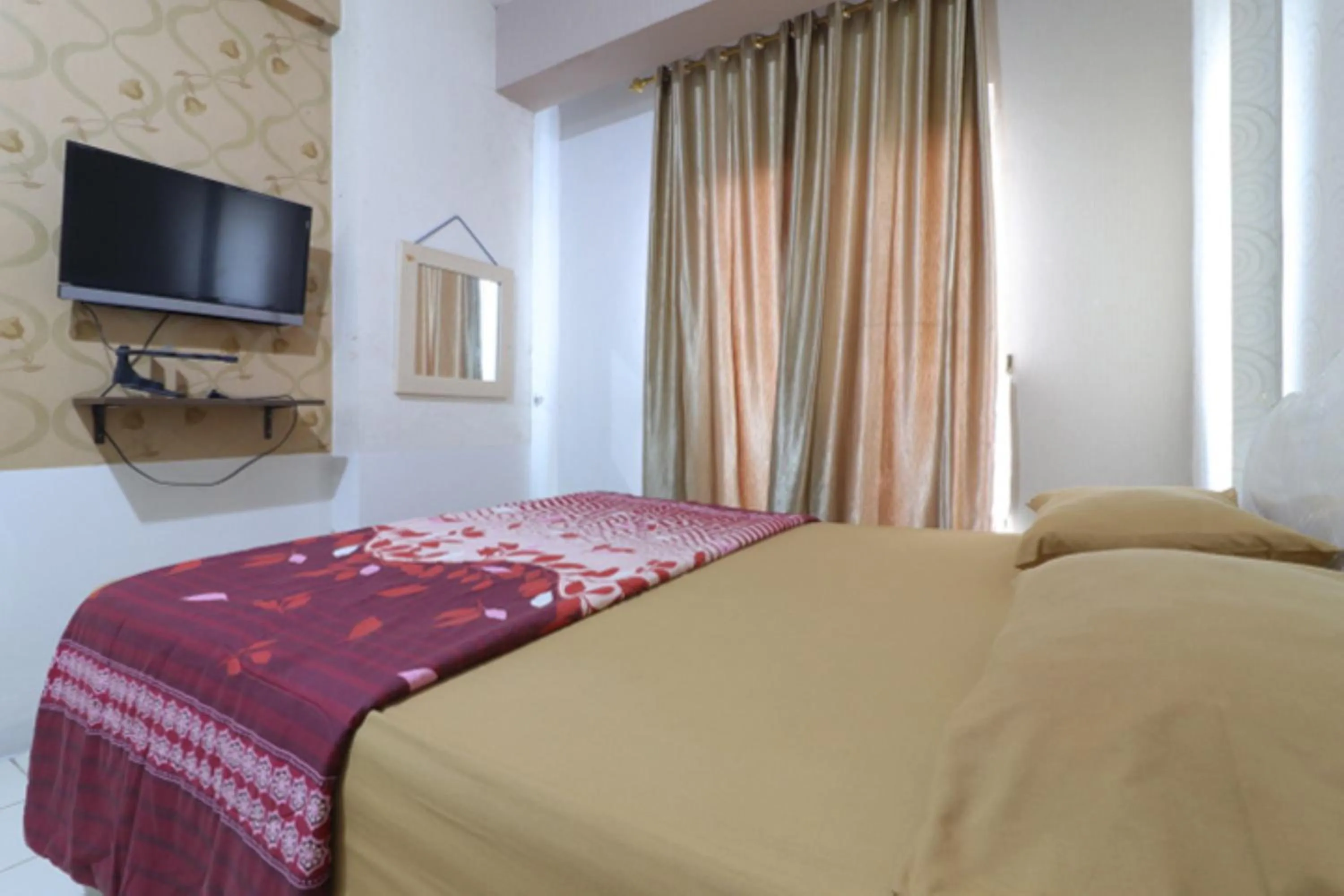 Bedroom, Bed in Adaru Property at Sunter Park View