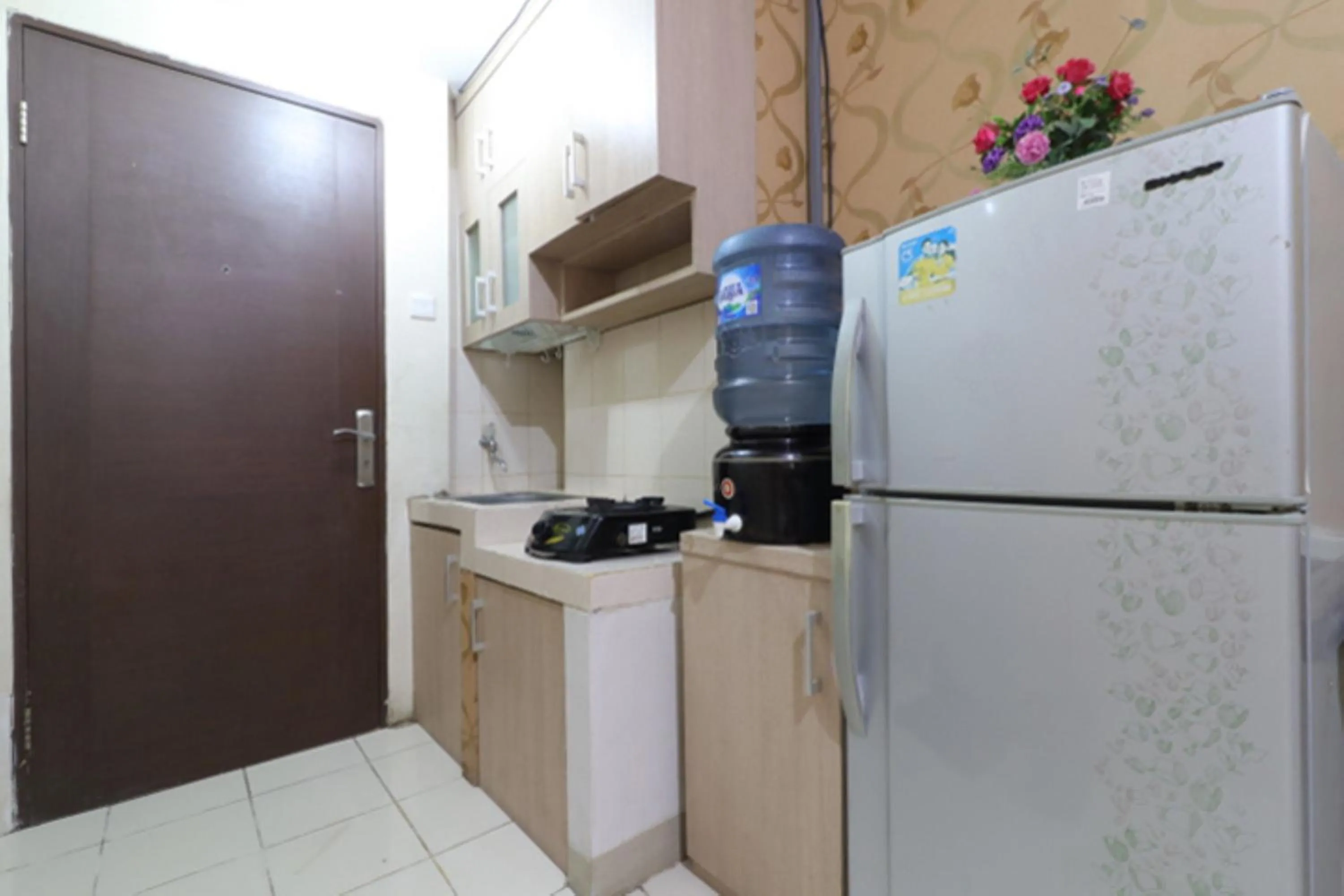 Kitchen or kitchenette in Adaru Property at Sunter Park View