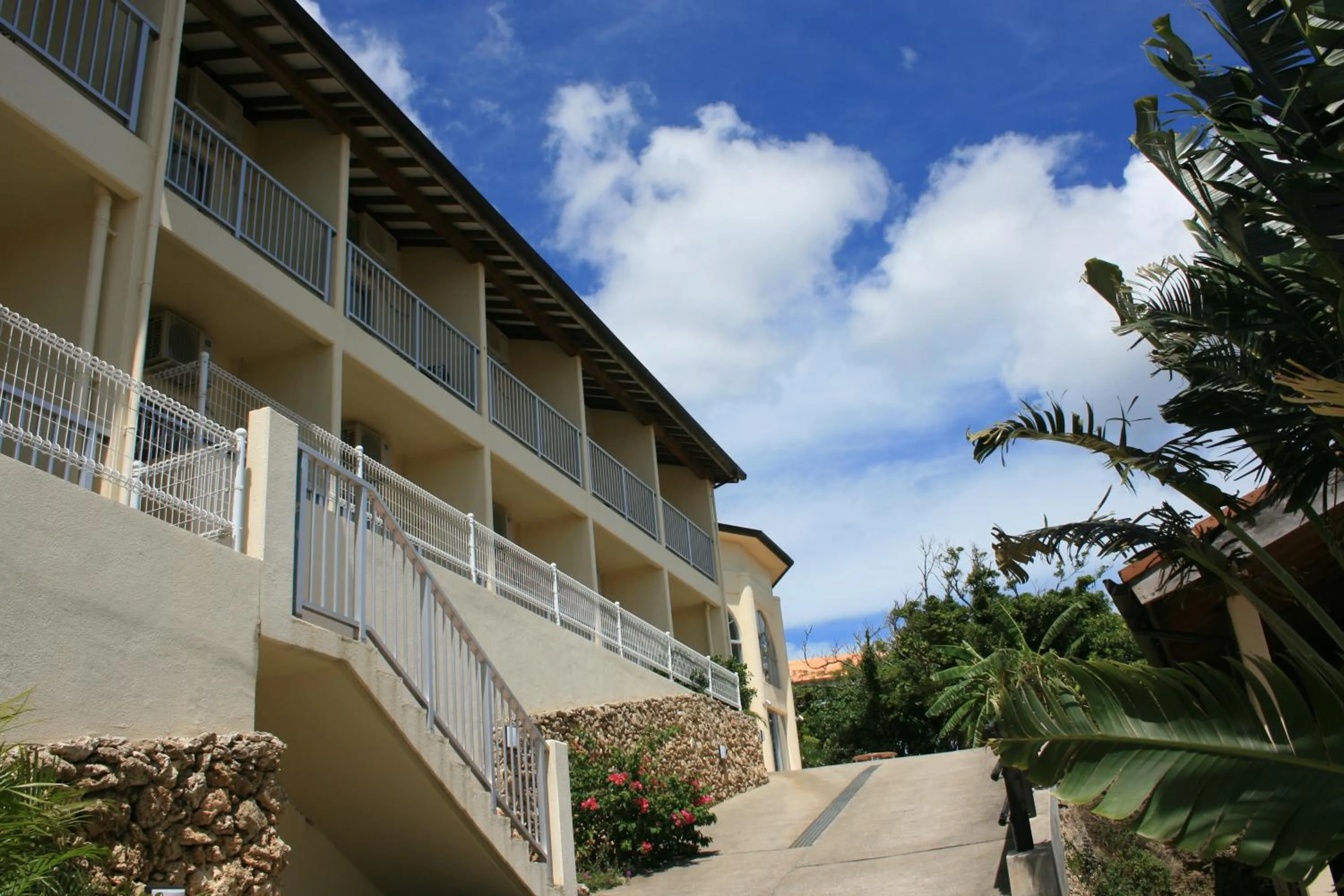 Property building in Ilmare Unarizaki