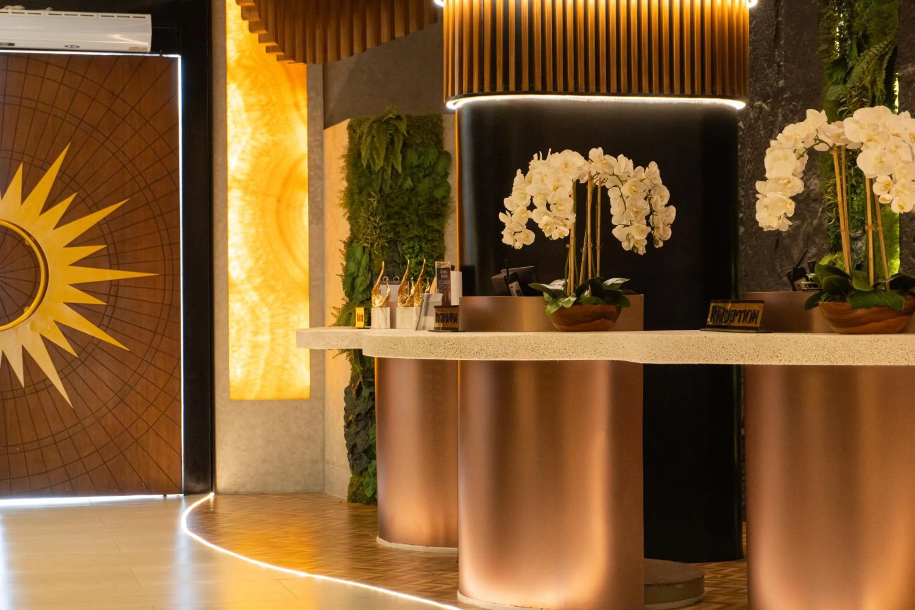 Lobby or reception in Azzurro Hotel