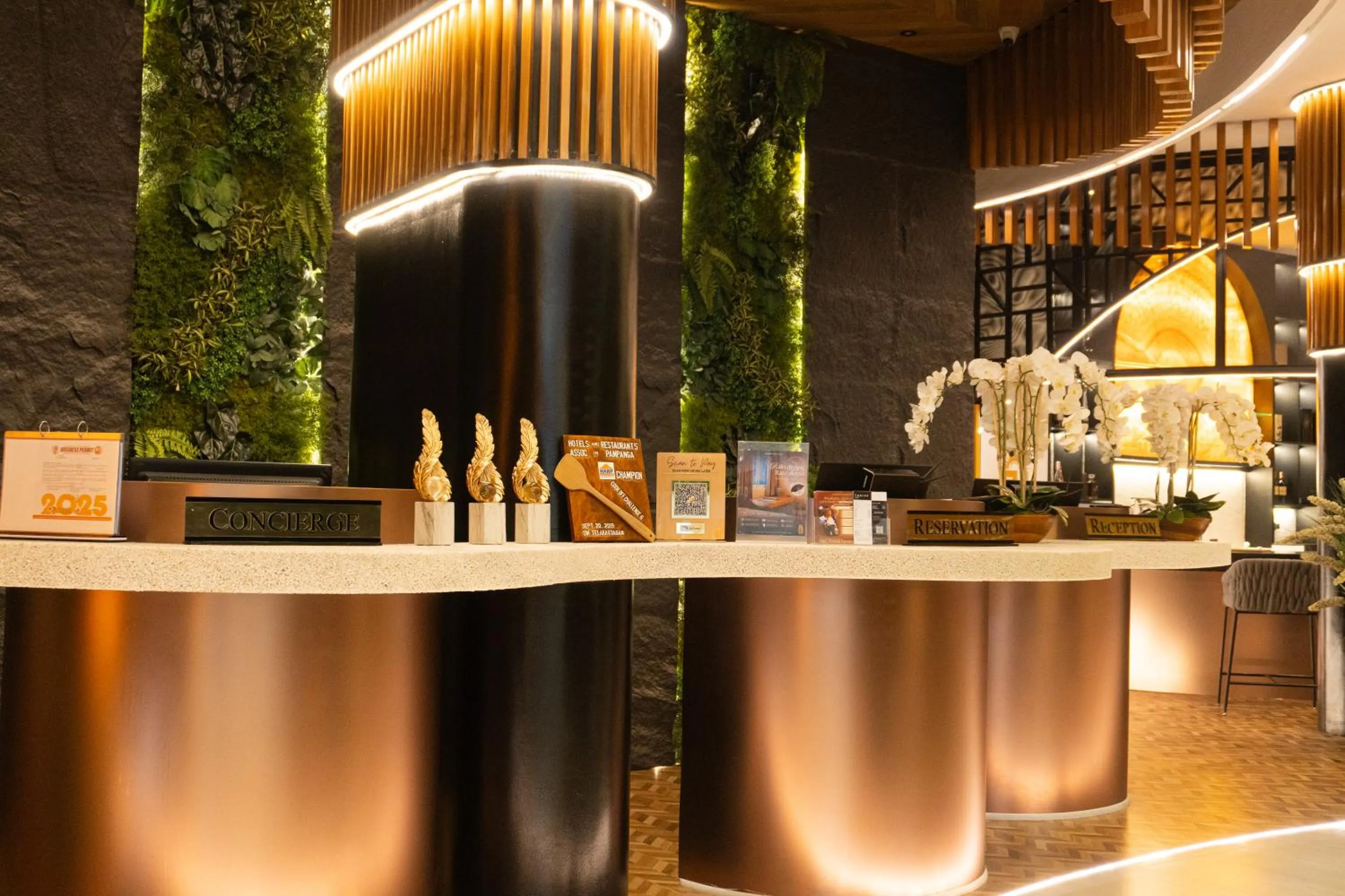 Lobby or reception in Azzurro Hotel