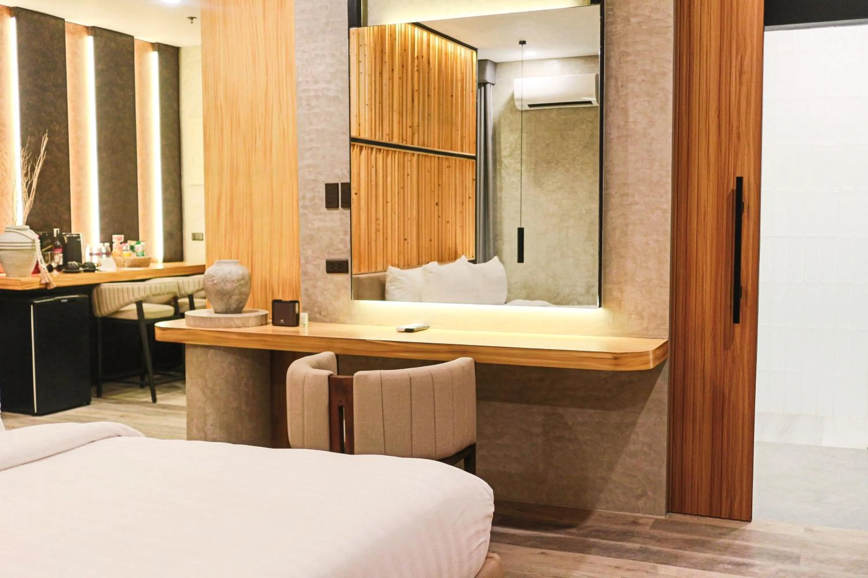 Bedroom in Azzurro Hotel