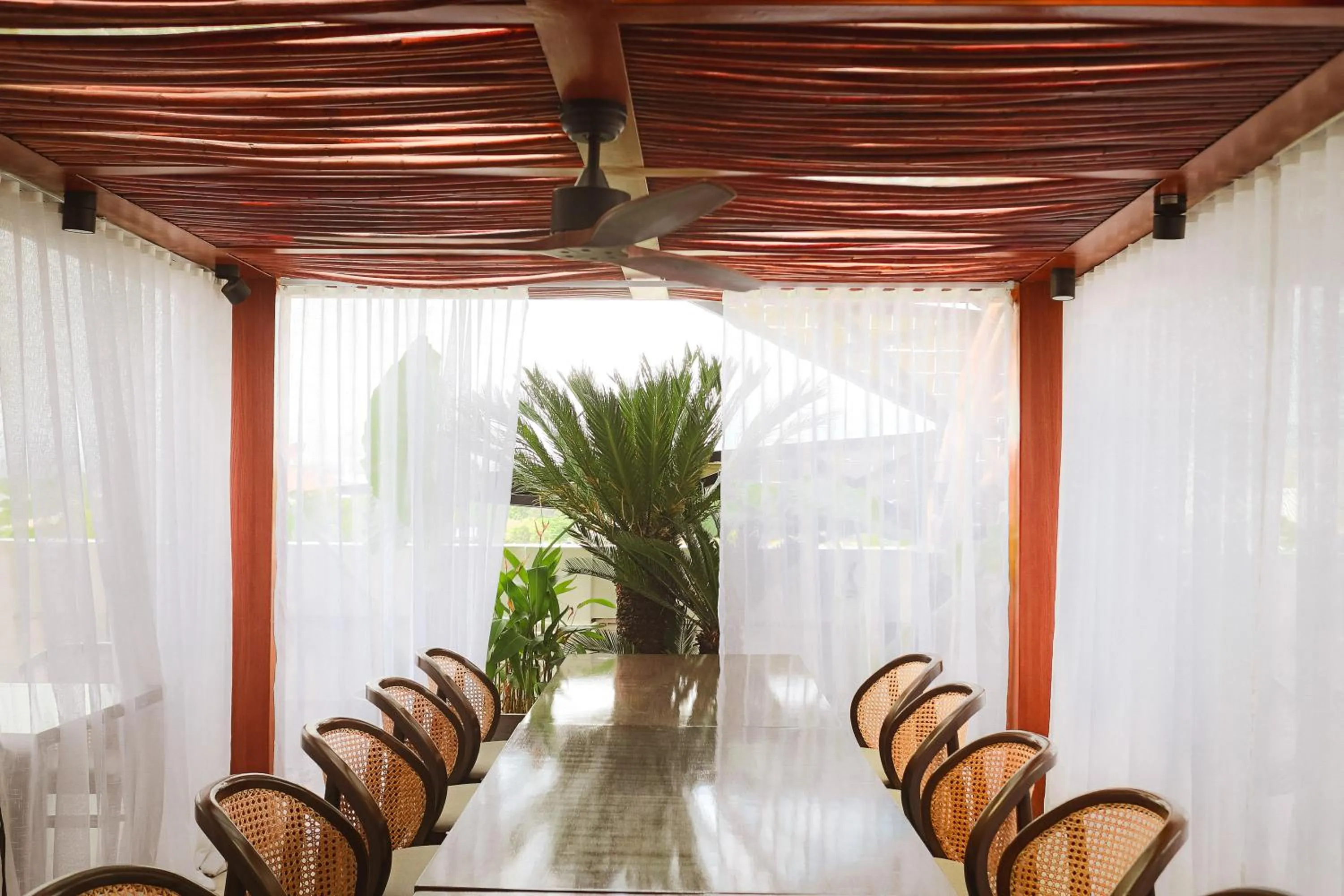 Restaurant/places to eat in Azzurro Hotel