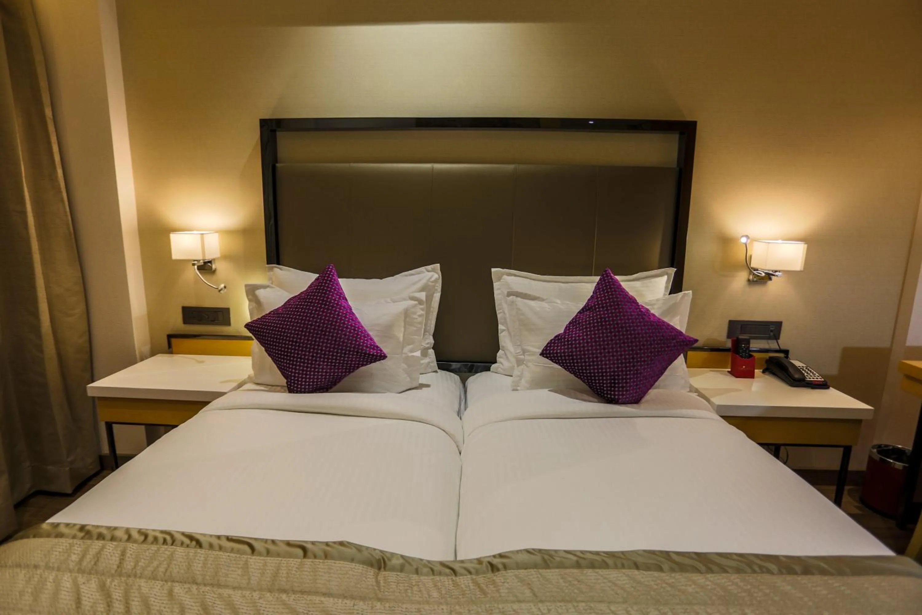 Photo of the whole room, Bed in Varju Villa