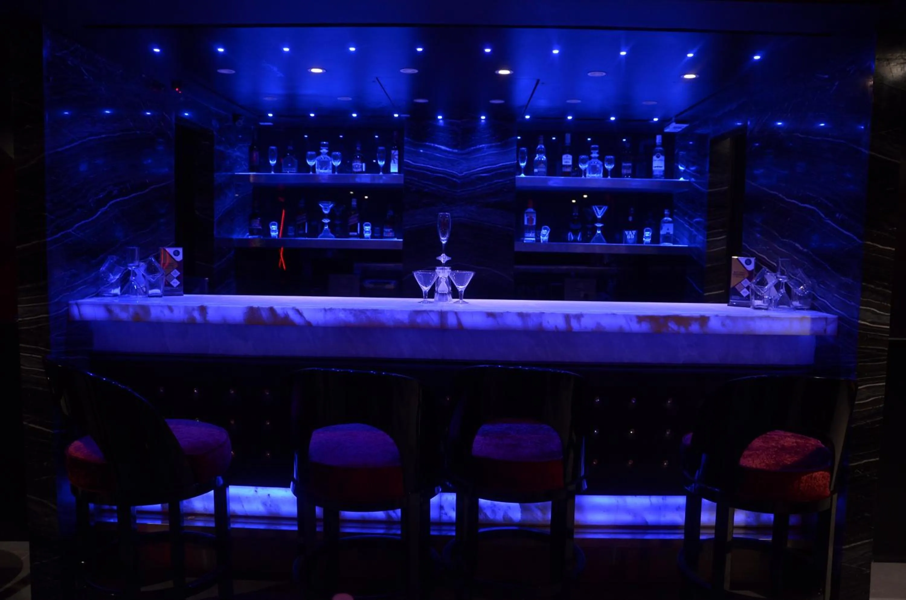 Communal lounge/ TV room in Varju Villa