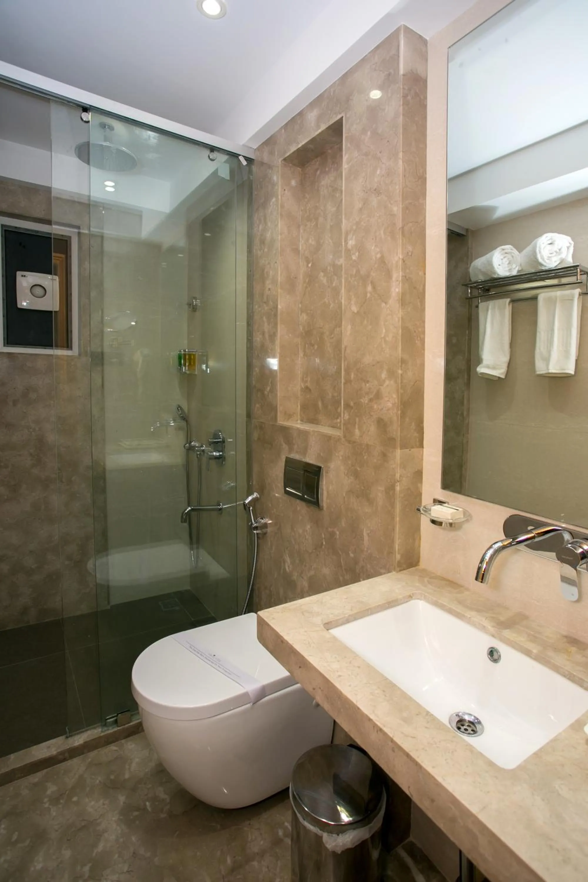 Bathroom in Varju Villa