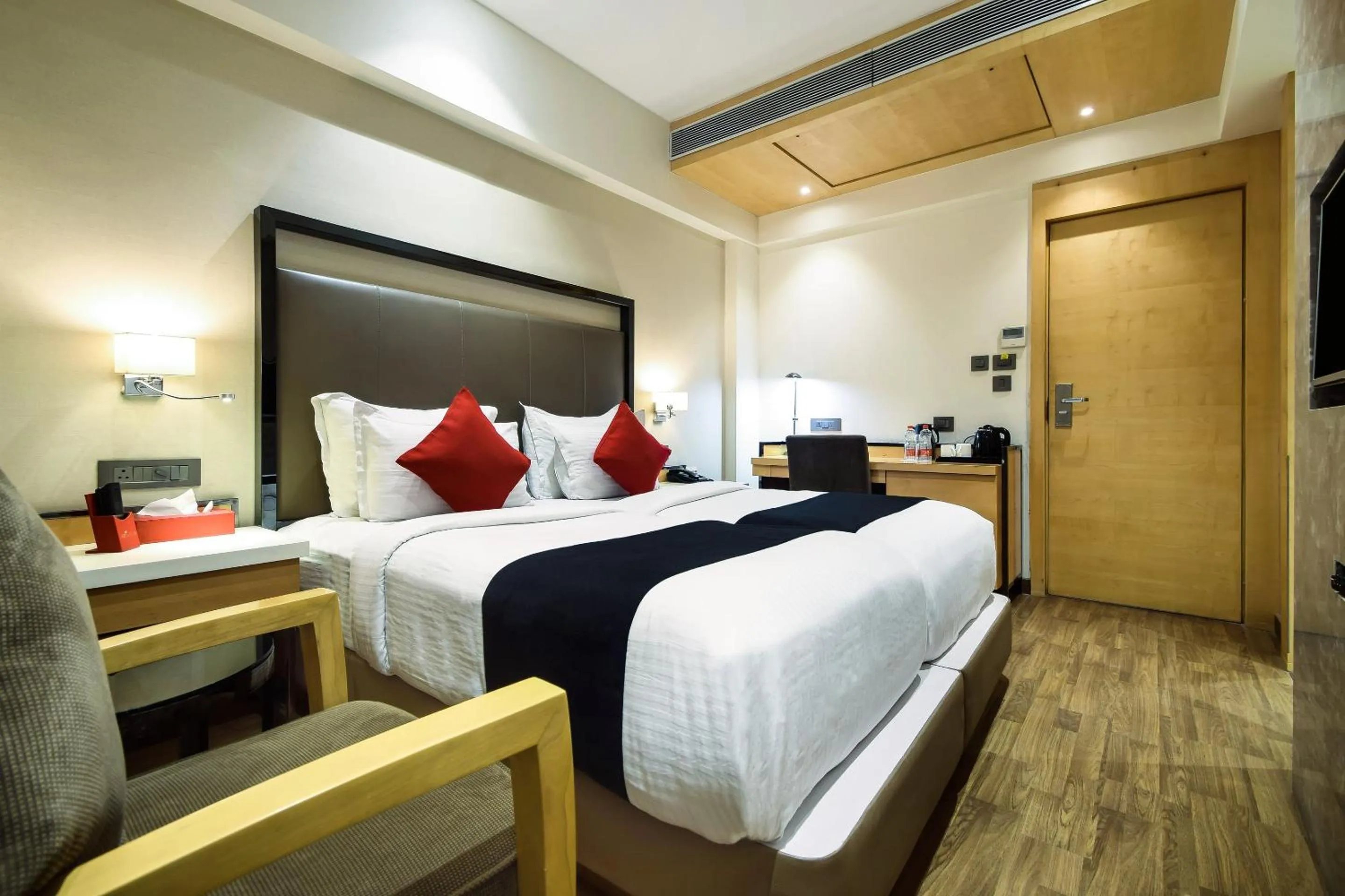 Bedroom, Bed in Varju Villa