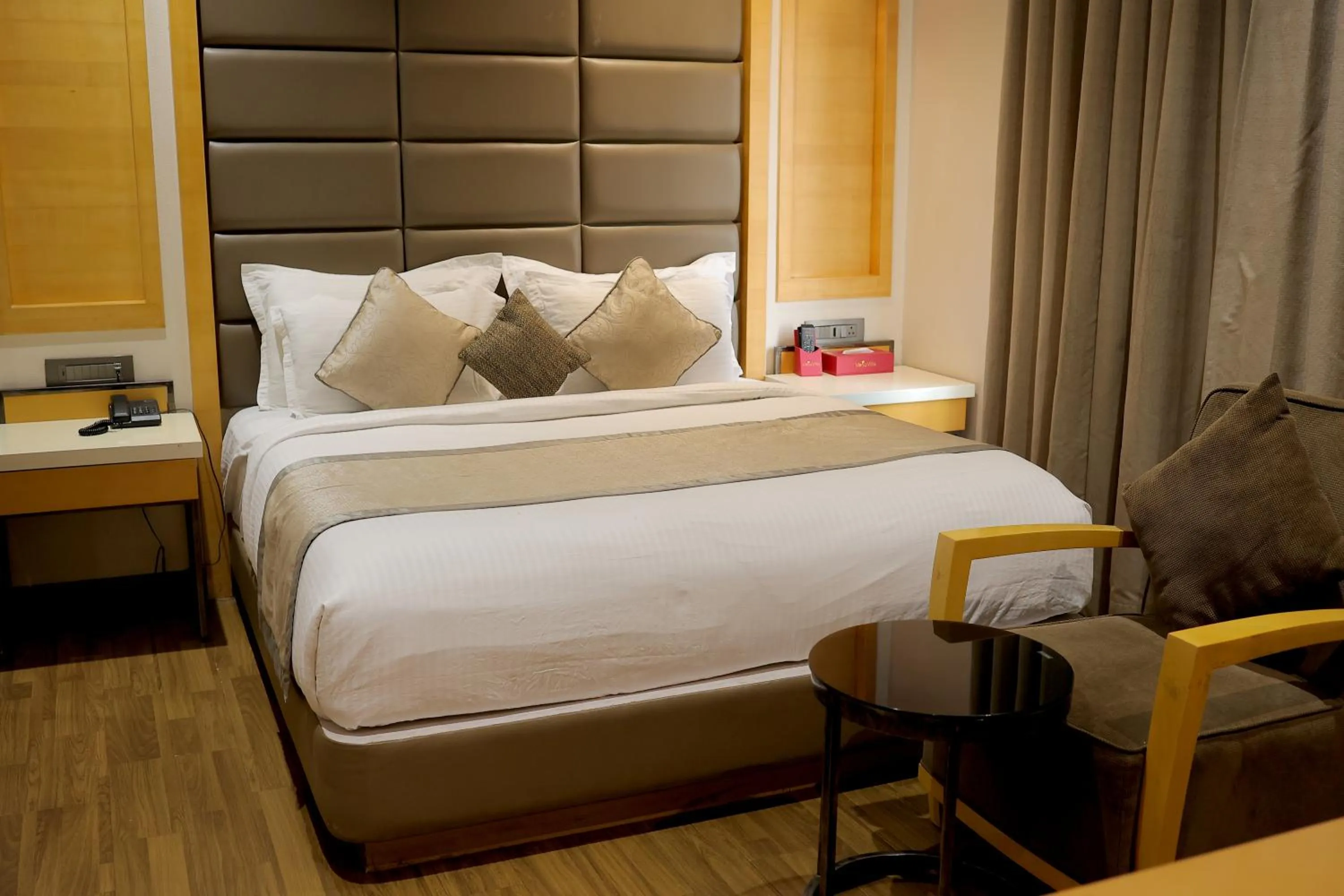 Seating area, Bed in Varju Villa