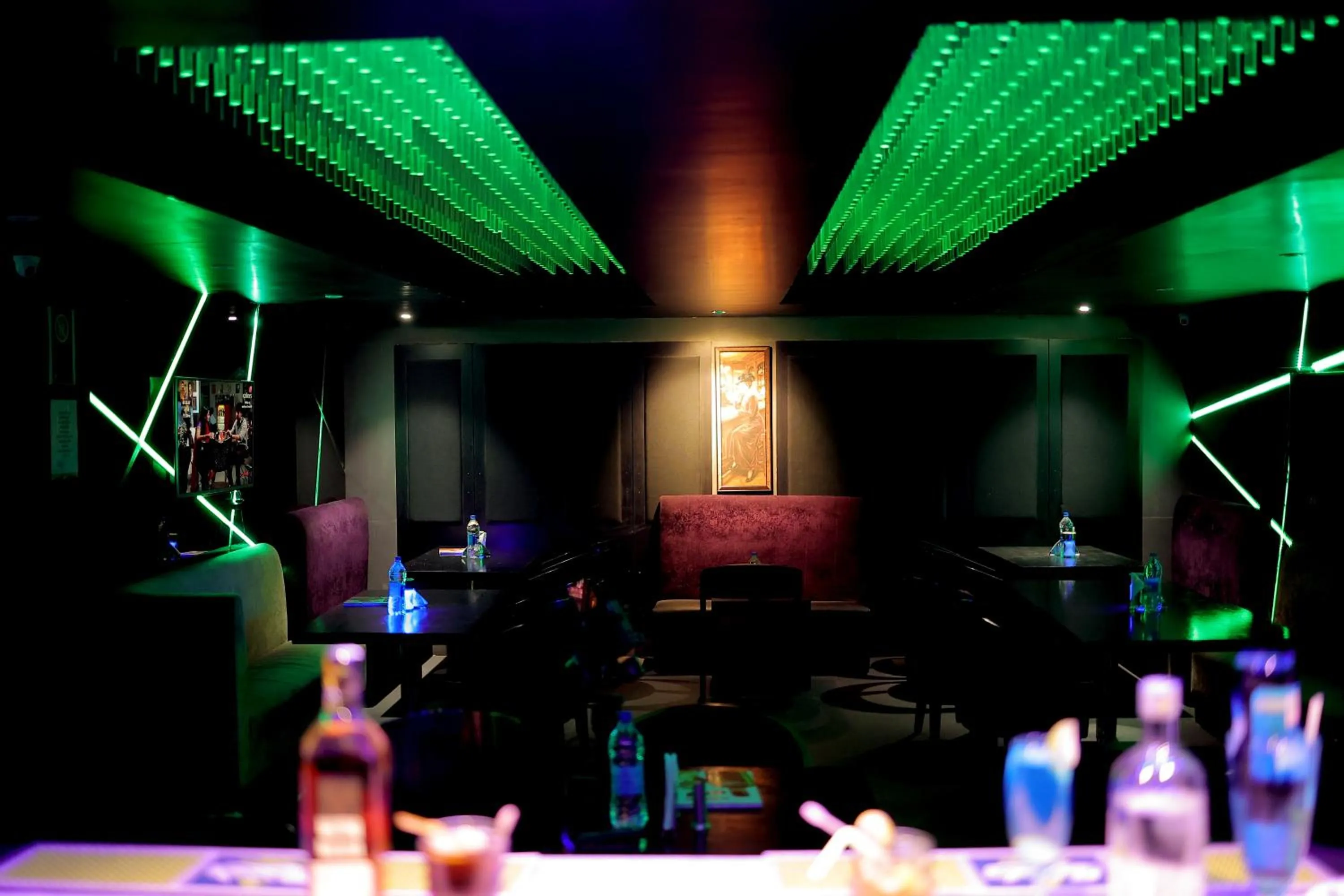 Nightclub / DJ in Varju Villa