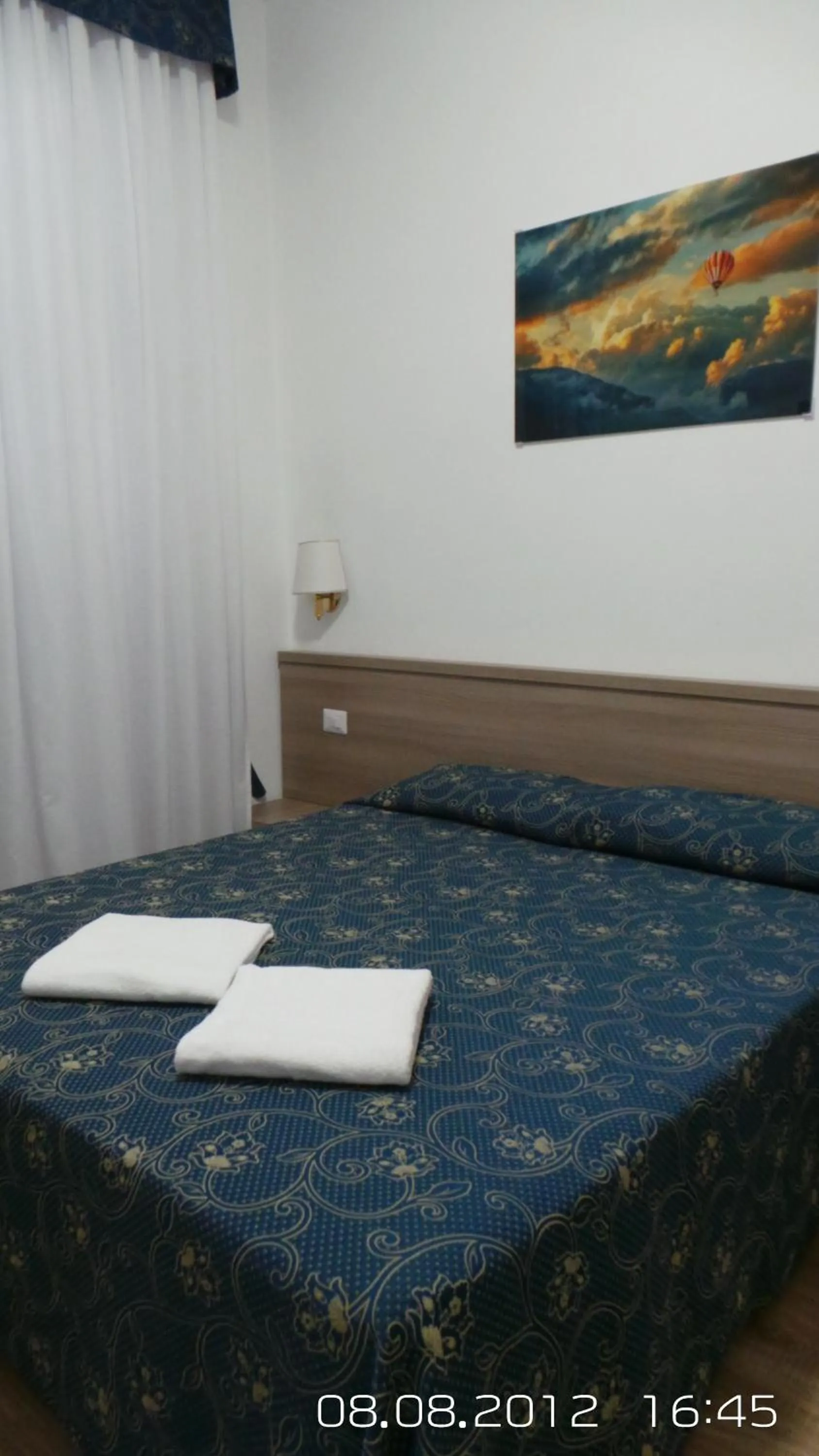 Bedroom, Bed in Marziah Inn