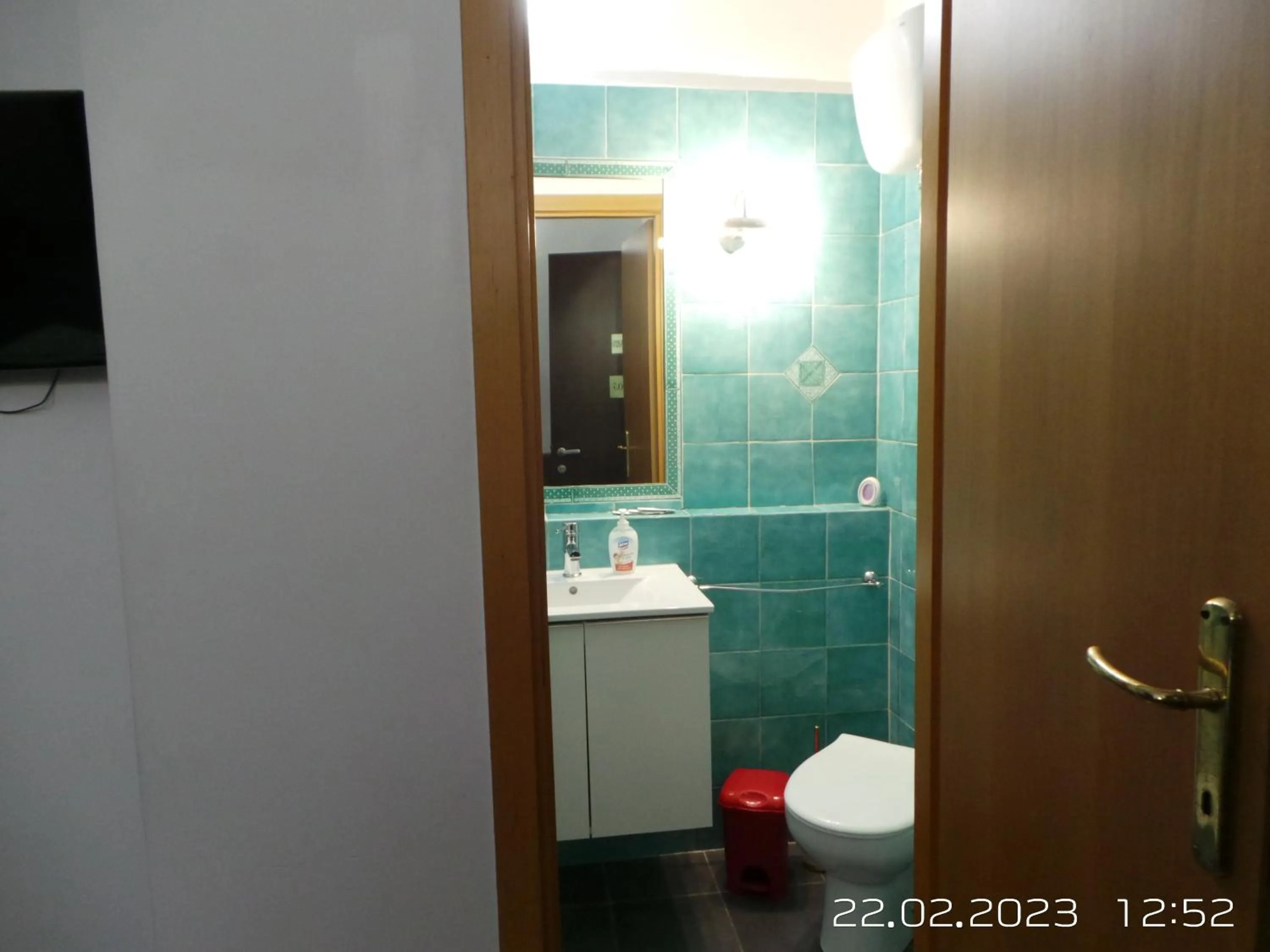 Bathroom in Marziah Inn