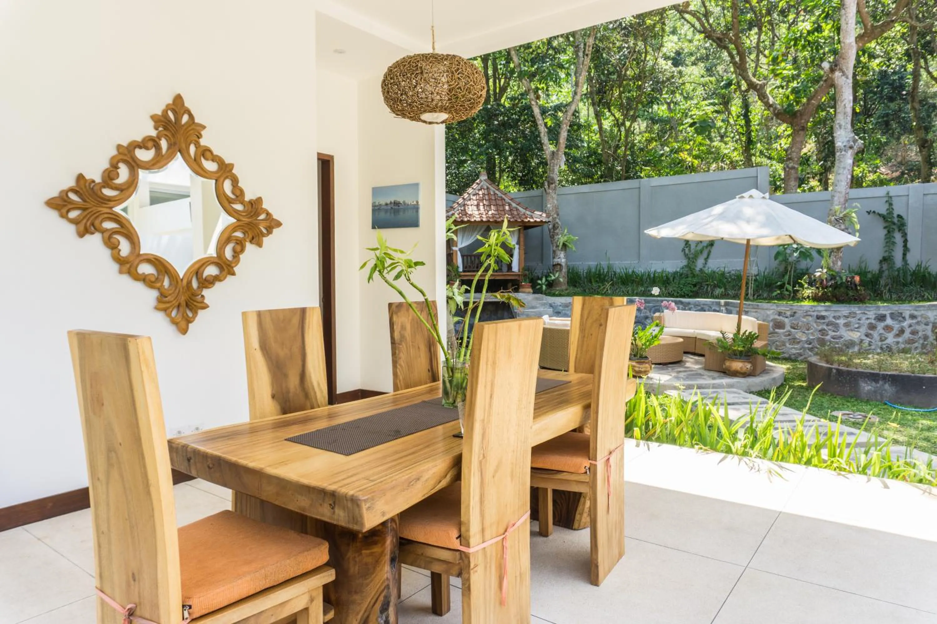 Patio, Dining Area in Narvik Villa