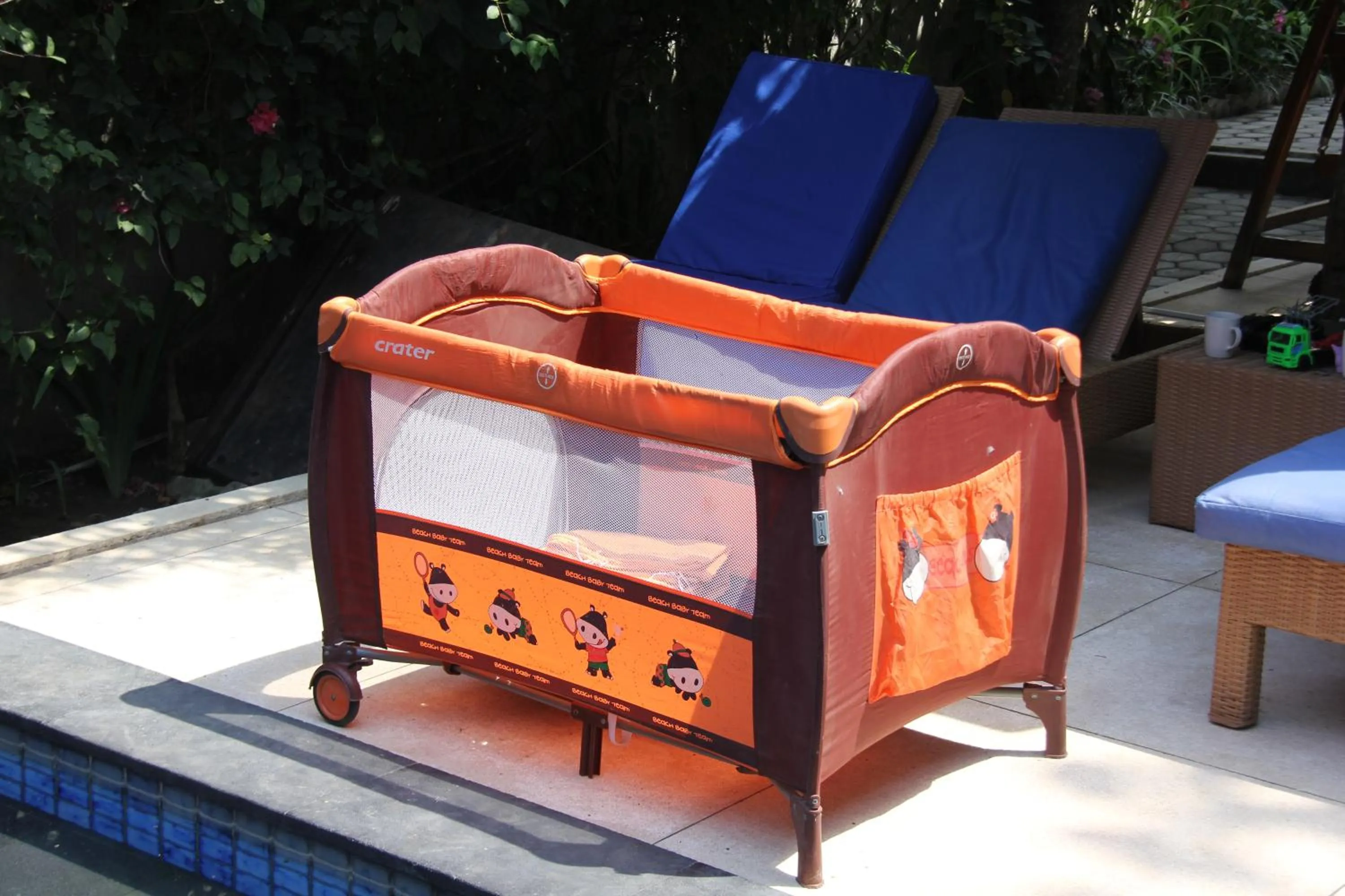 young children in Narvik Villa