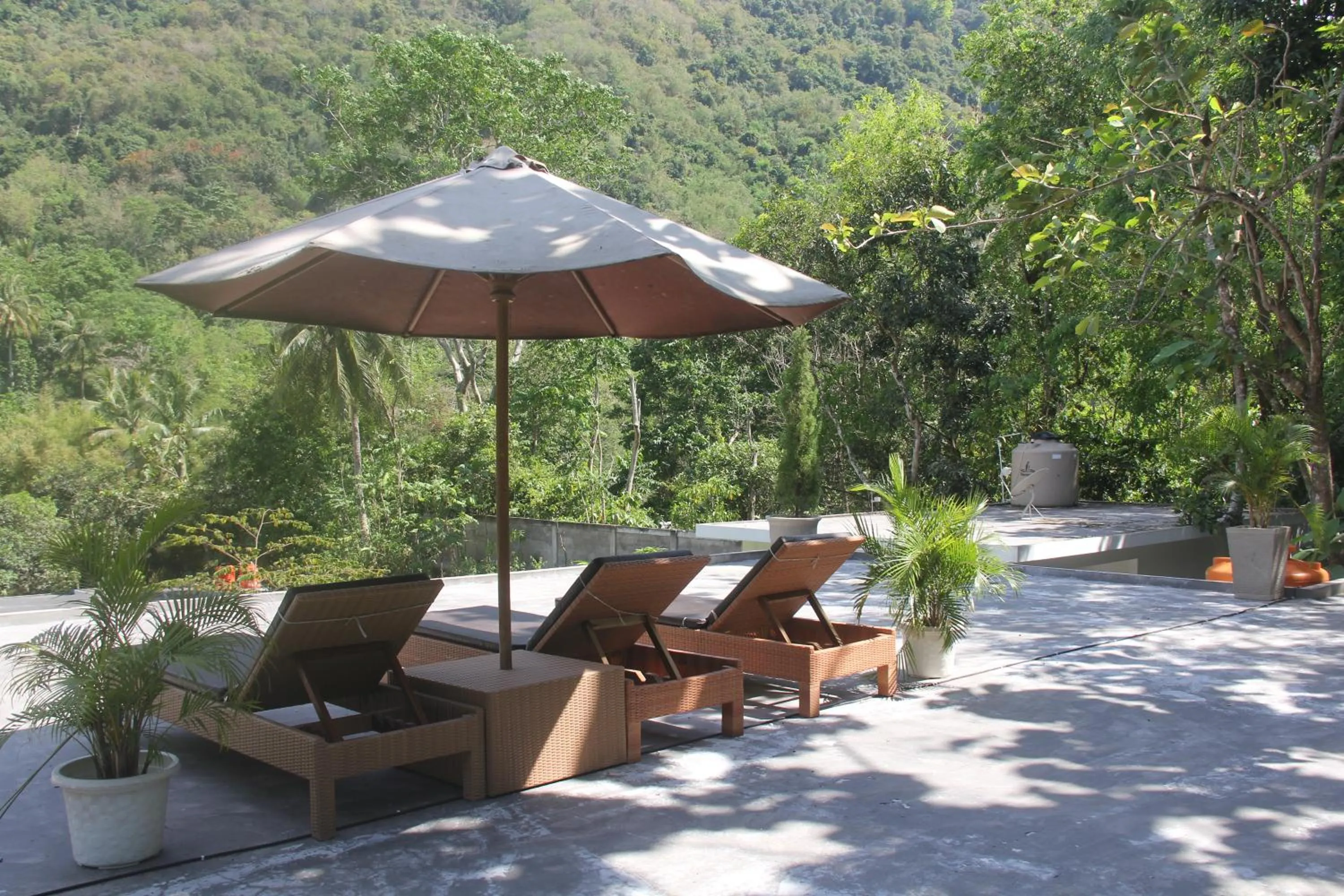 Property building, Patio/Outdoor Area in Narvik Villa