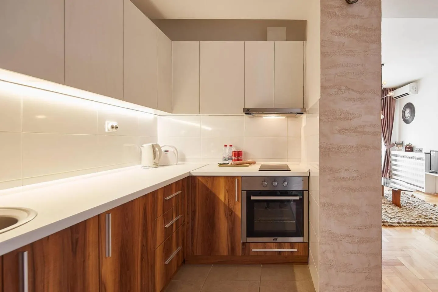 Kitchen or kitchenette in Smart Apartments