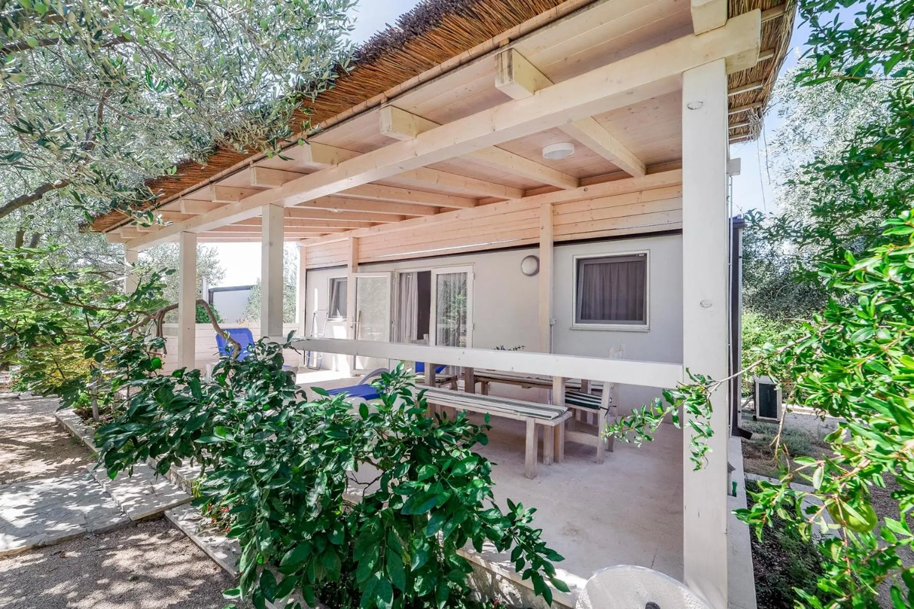 Property building in Mobile Homes Holiday Olive Garden