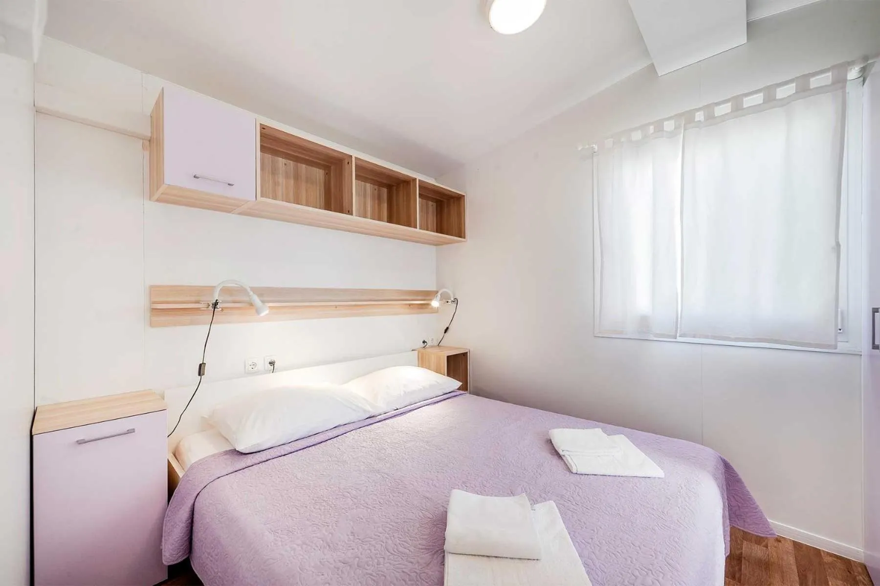 Bed in Mobile Homes Holiday Olive Garden