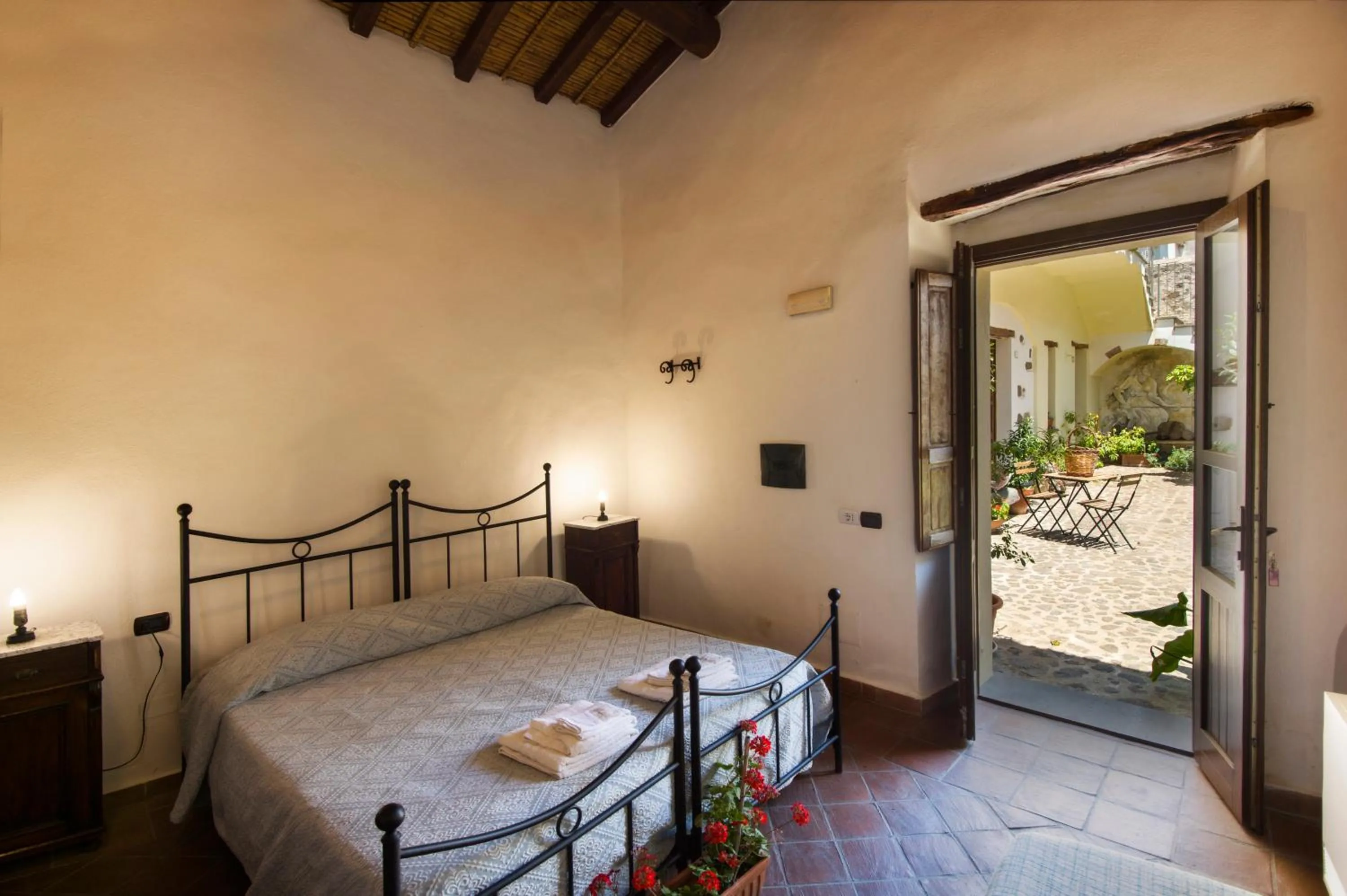 Bed in Antico Borgo