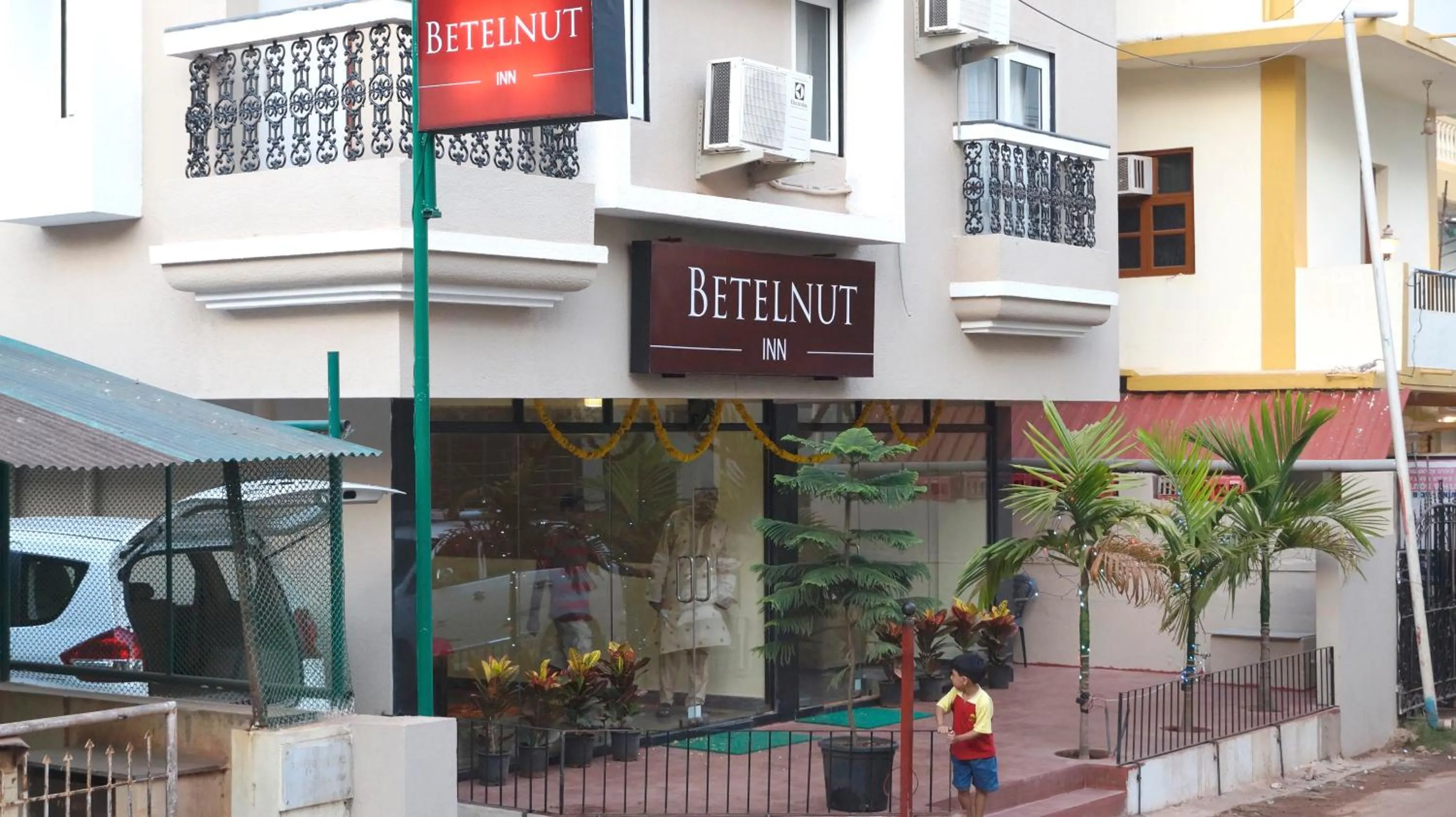 Facade/entrance in Betelnut Inn