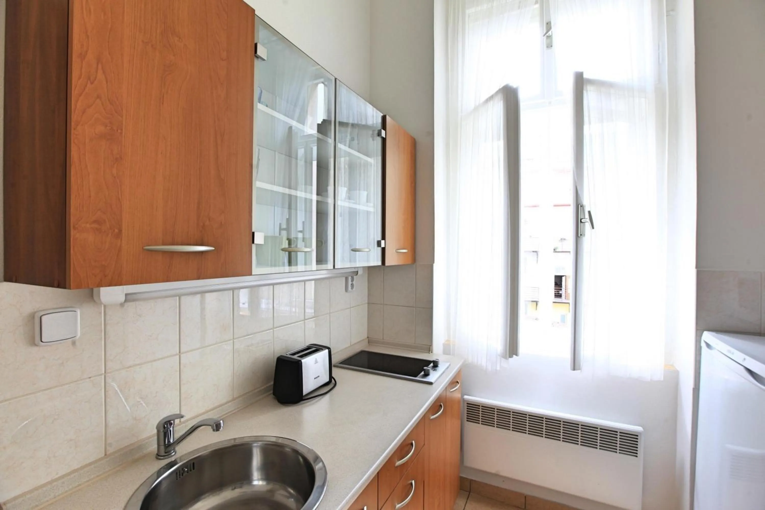 Kitchen or kitchenette in Angel City Aparthotel