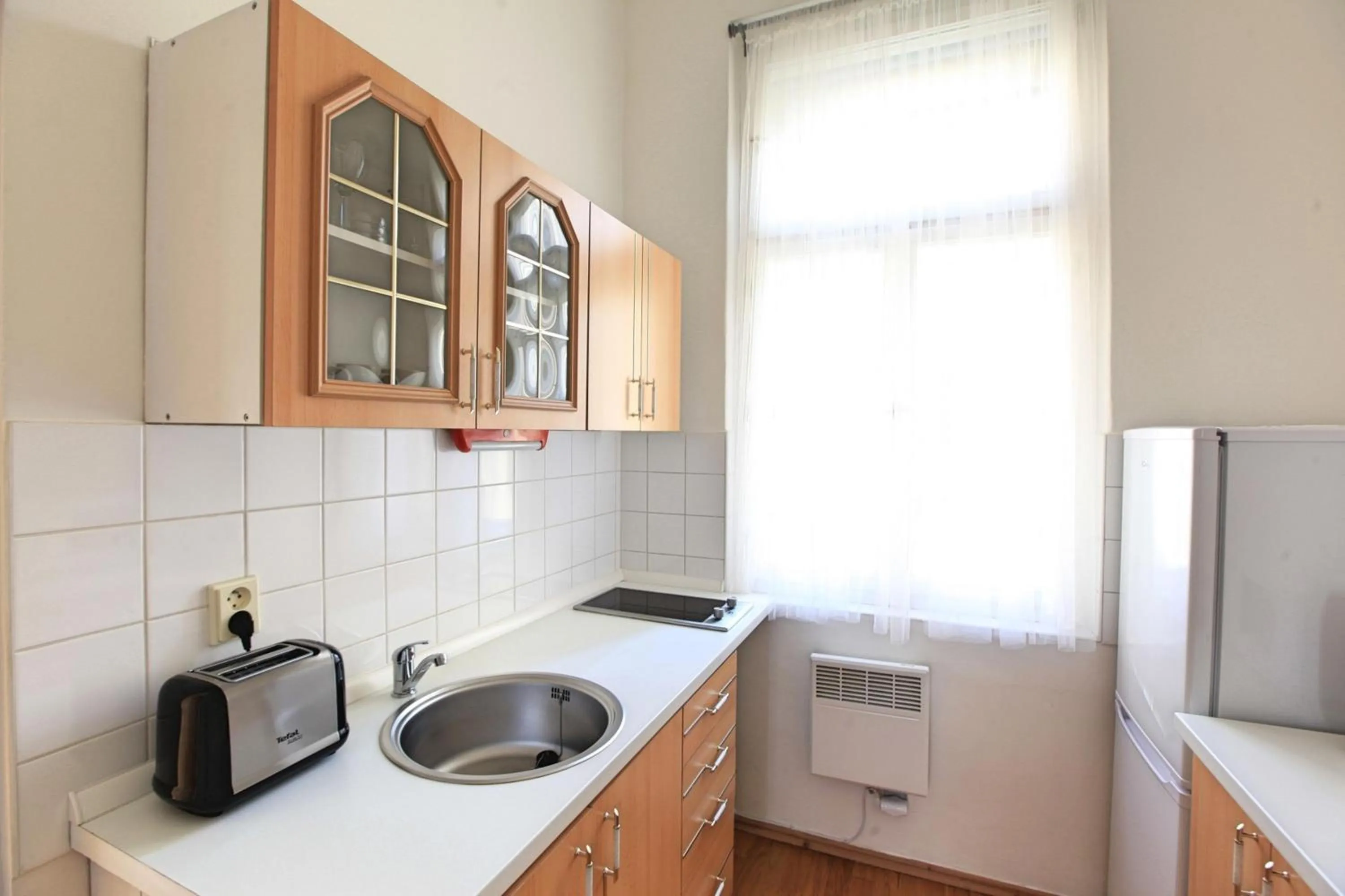 Kitchen or kitchenette in Angel City Aparthotel