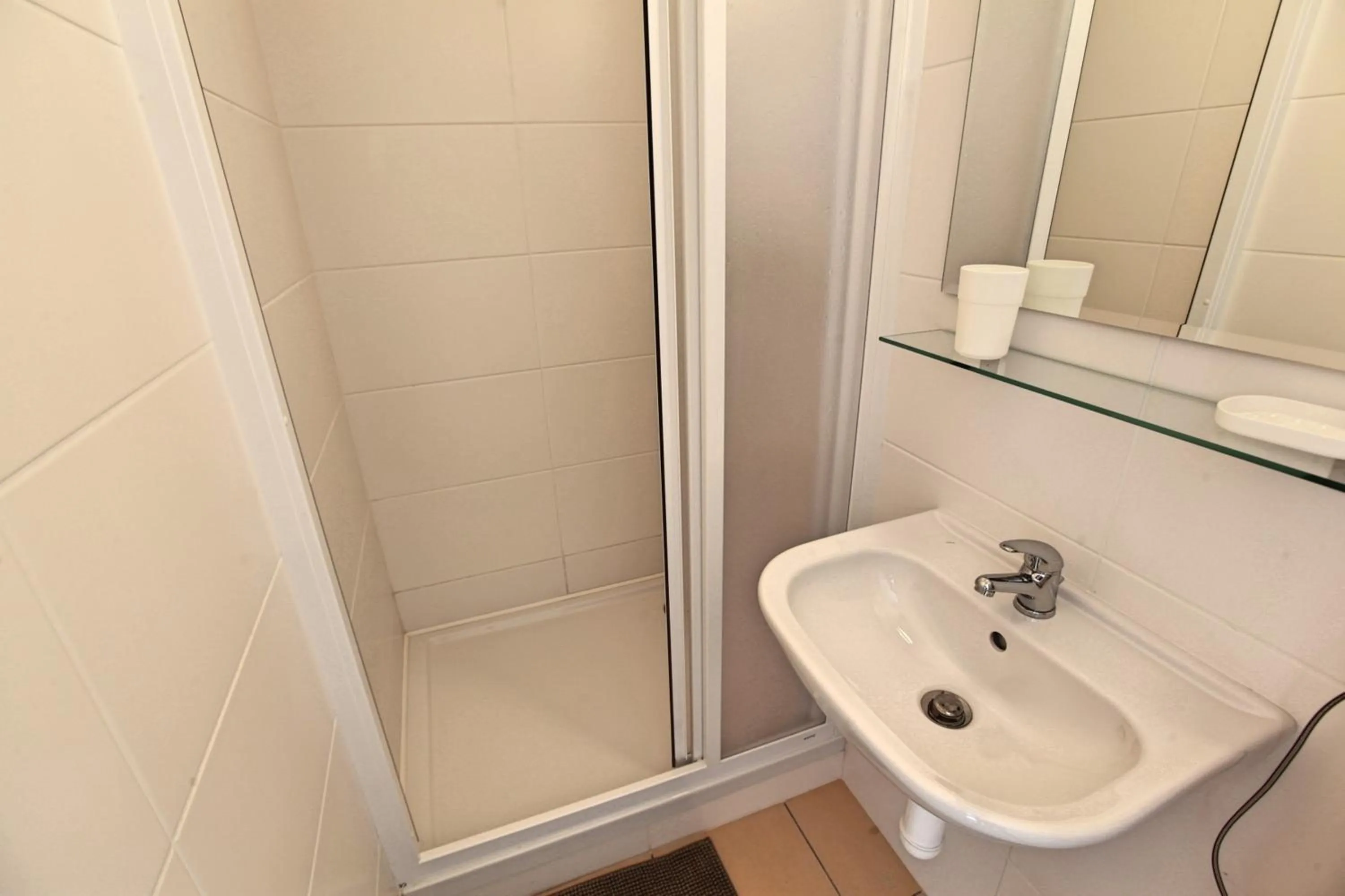 Angel City Aparthotel