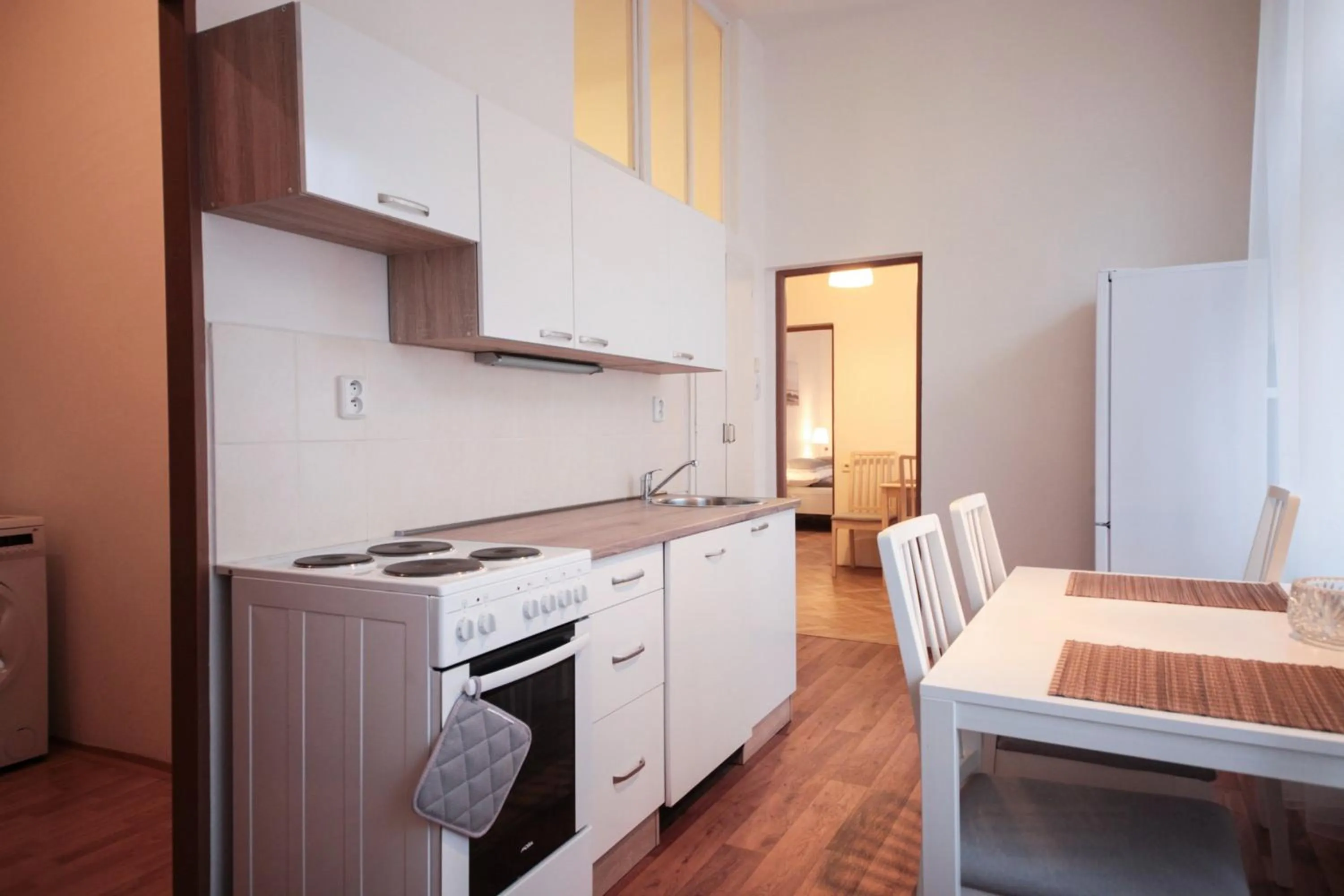 Angel City Aparthotel