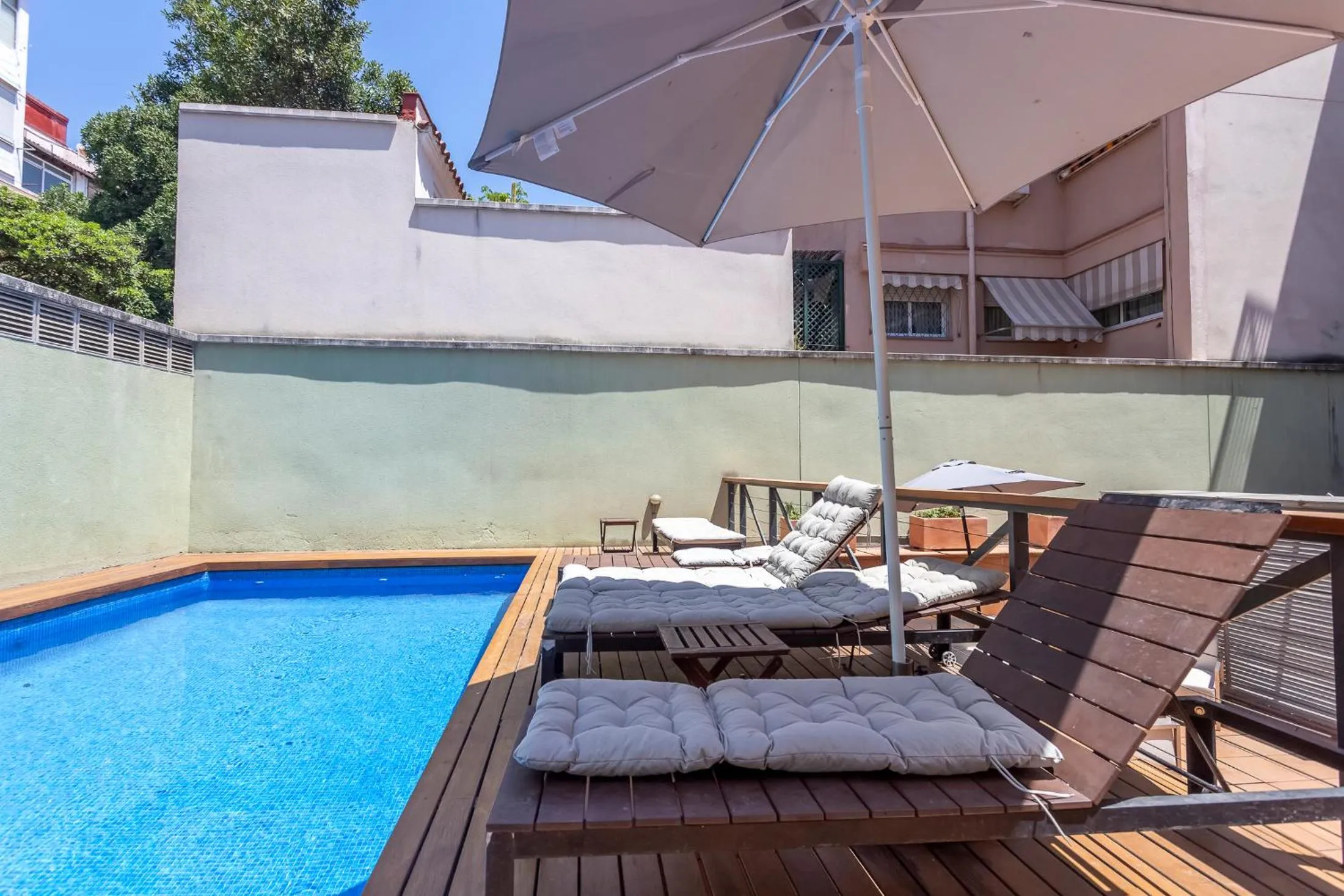 Swimming pool in My Space Barcelona Gracia Pool Terrace