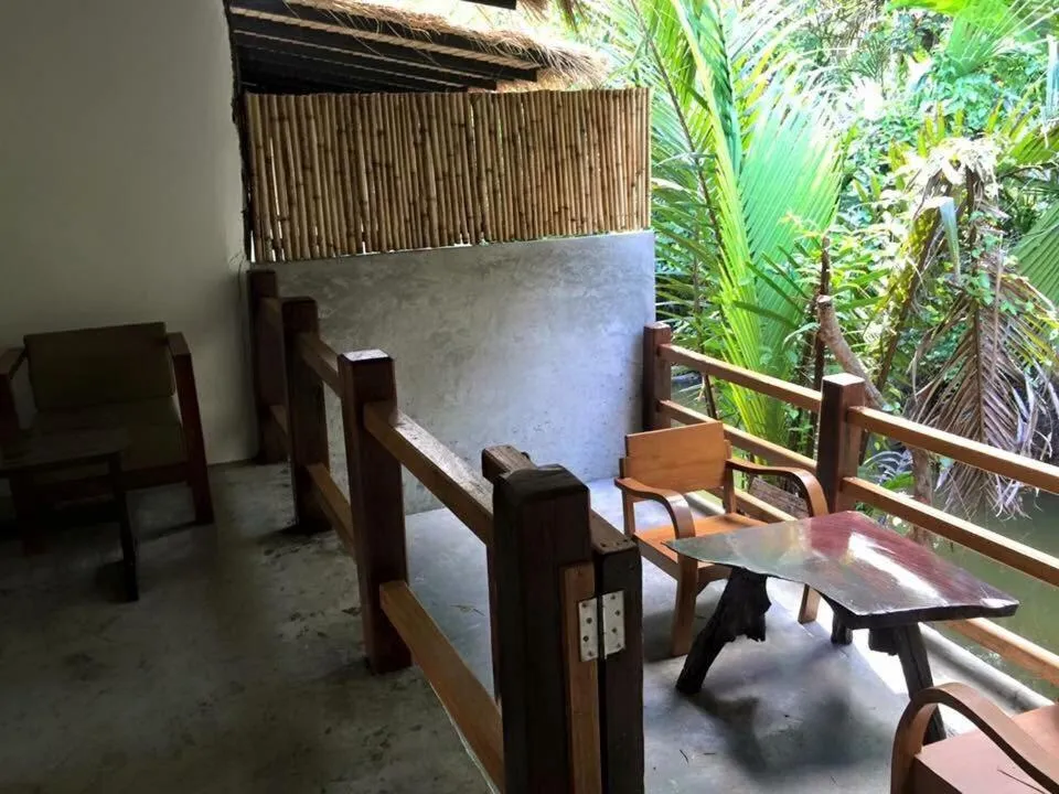 Ruean Thai Nai Bang by PANSAK Resort