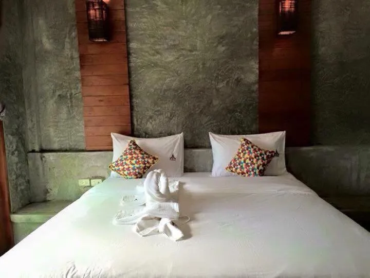 Bedroom, Bed in Ruean Thai Nai Bang by PANSAK Resort