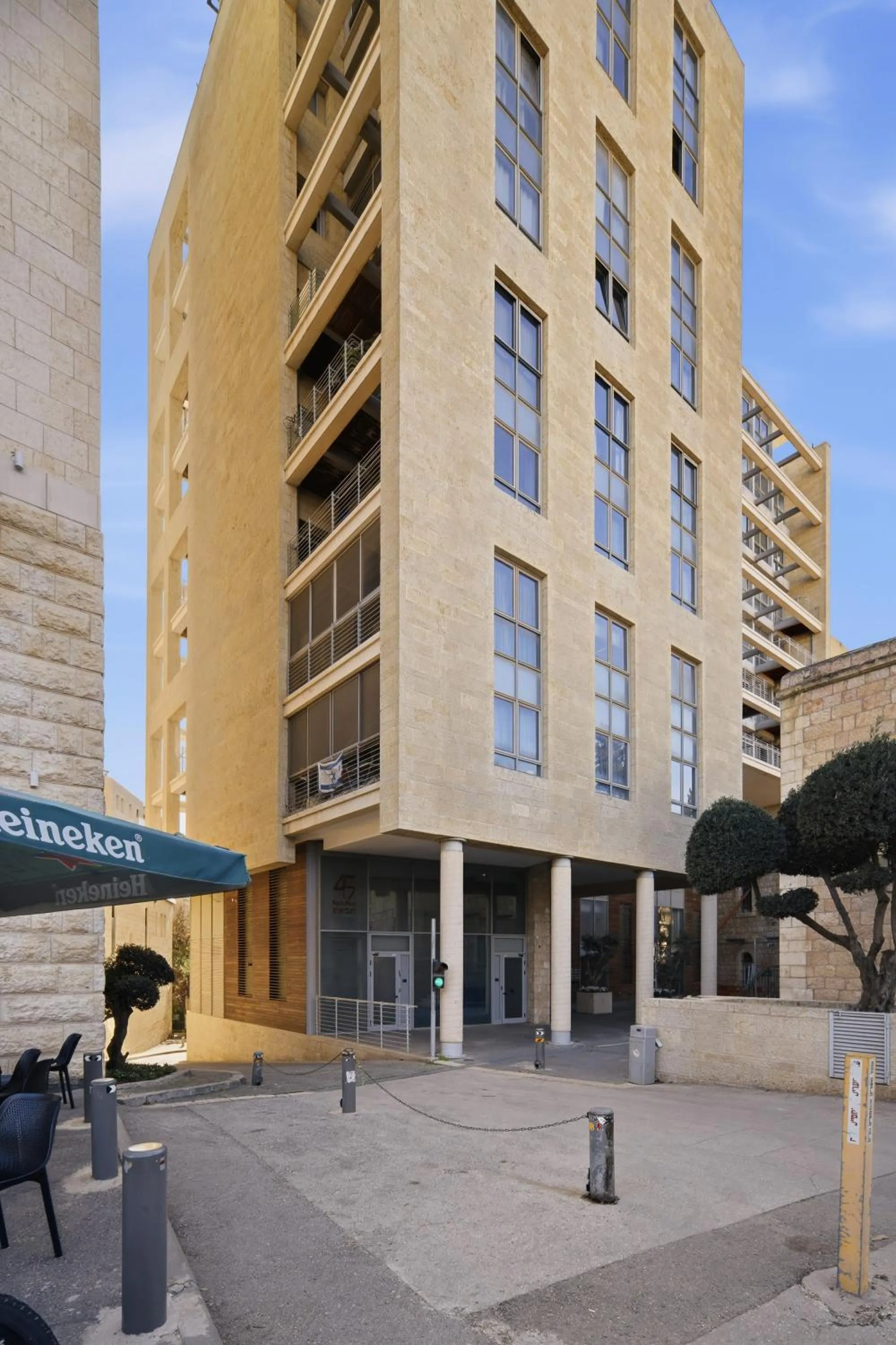 Property building in Chic & Quiet Apartments in City Center by FeelHome