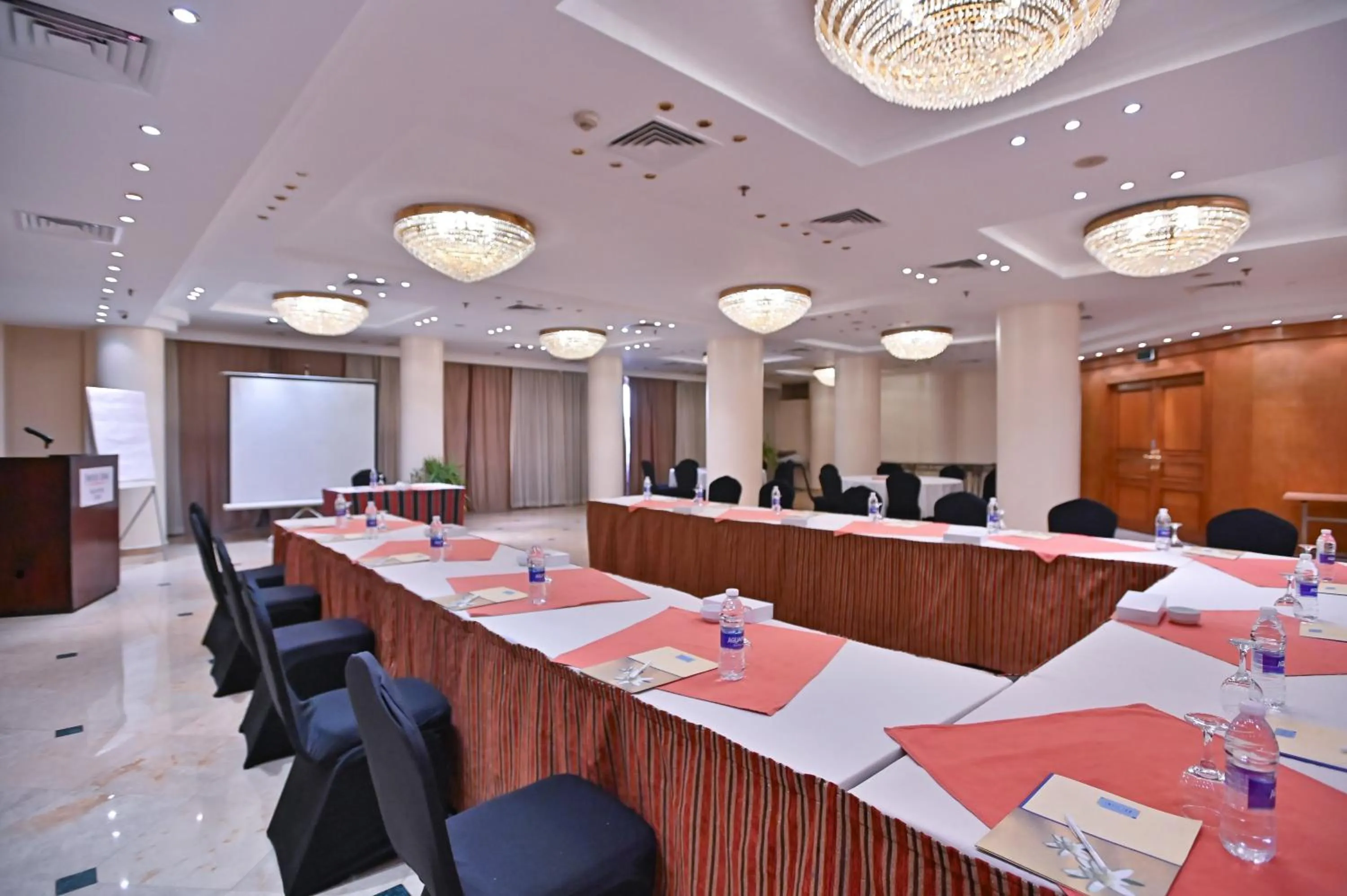Meeting/conference room in Swiss Inn Nile Hotel