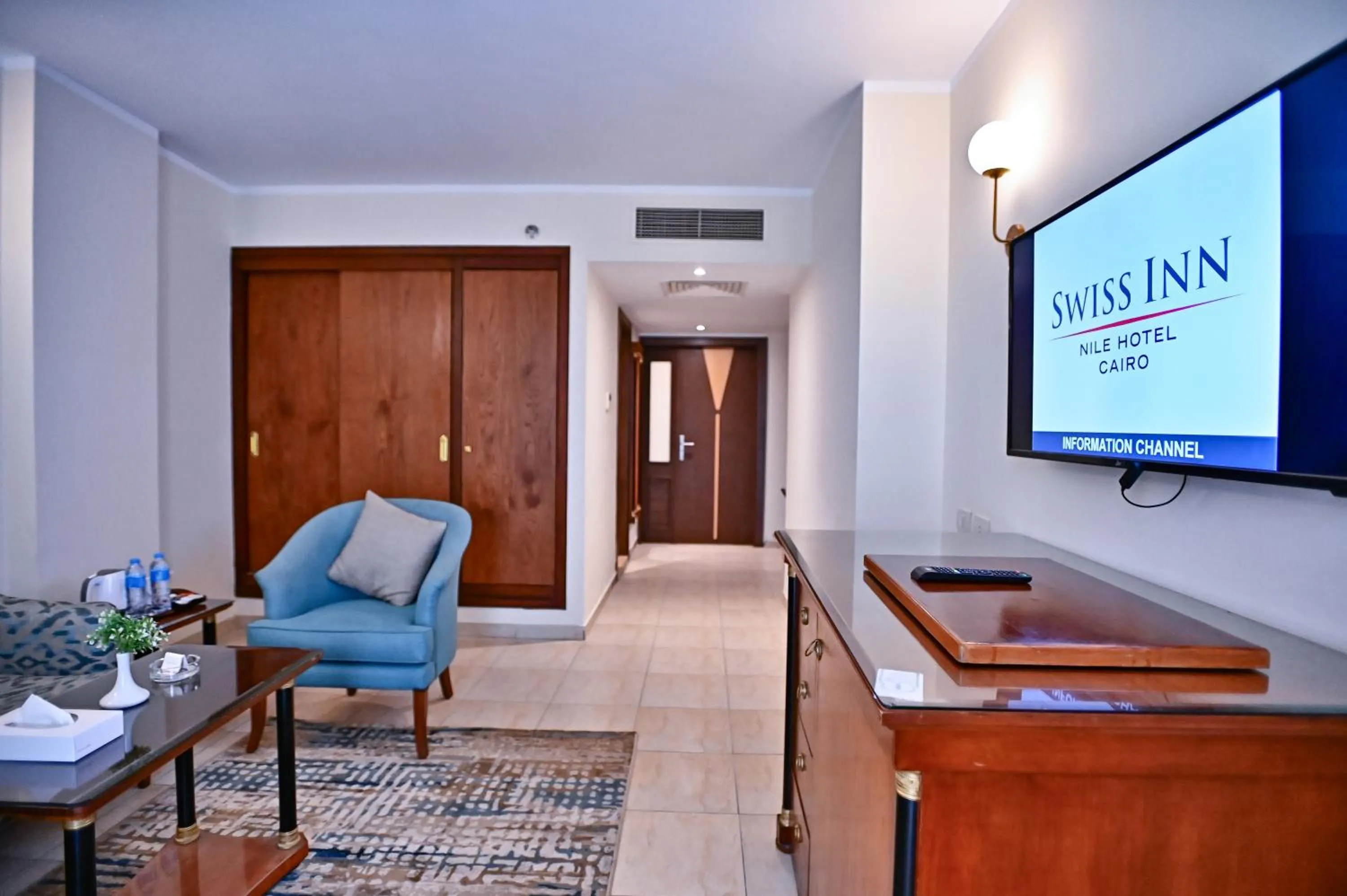 Living room in Swiss Inn Nile Hotel