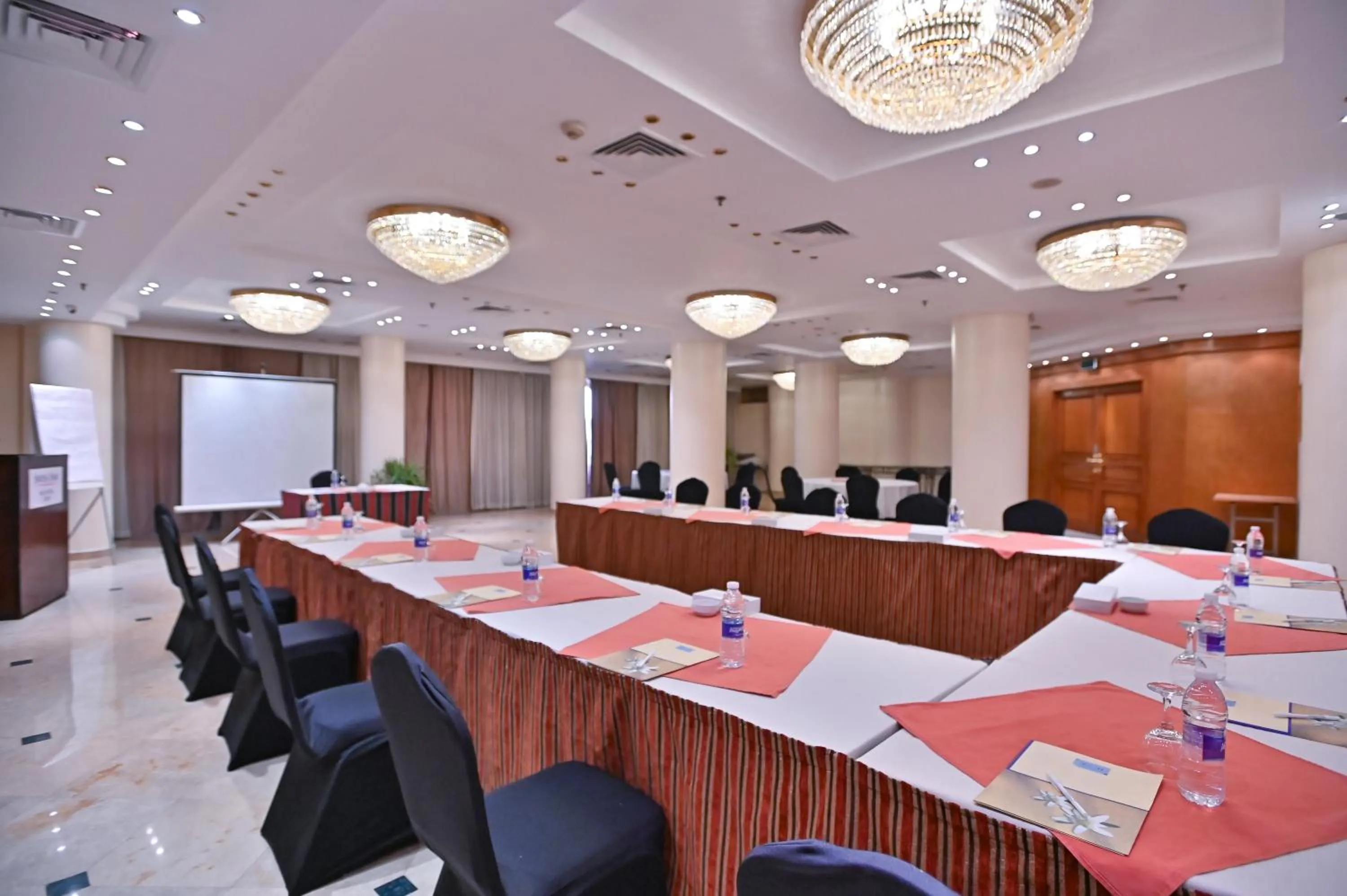 Meeting/conference room in Swiss Inn Nile Hotel