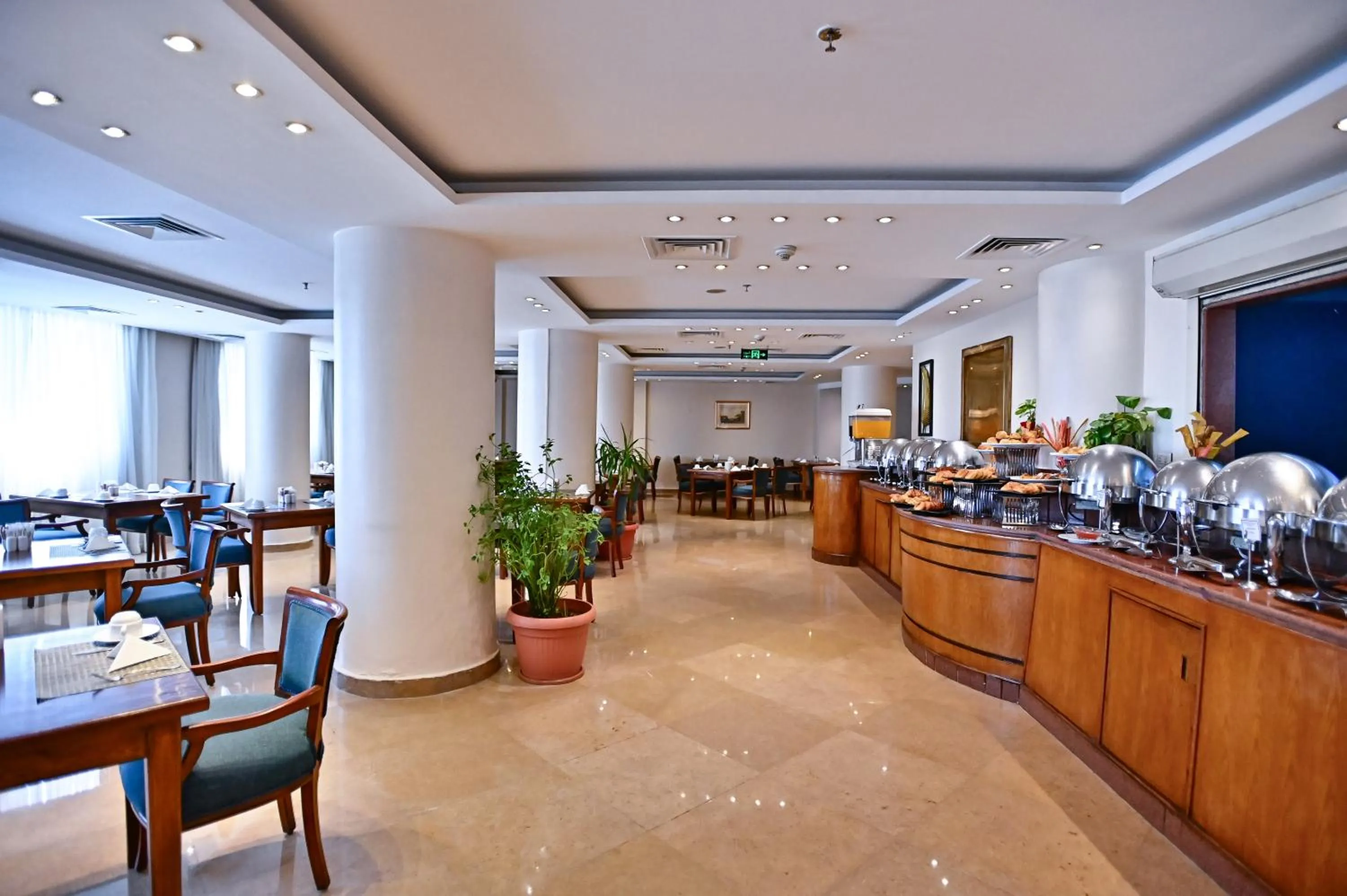 Restaurant/places to eat in Swiss Inn Nile Hotel