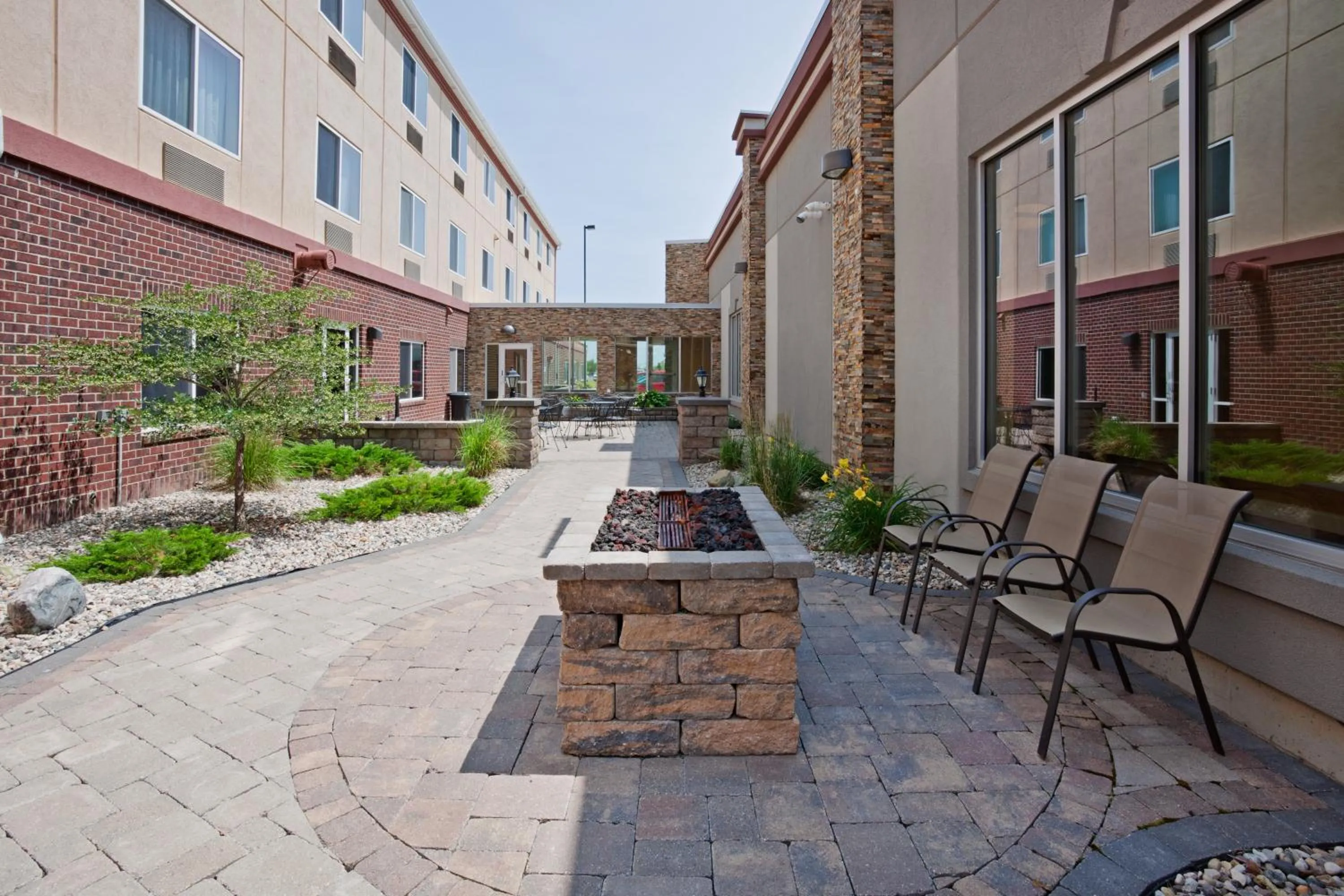 Property building in Holiday Inn Express & Suites Aberdeen by IHG