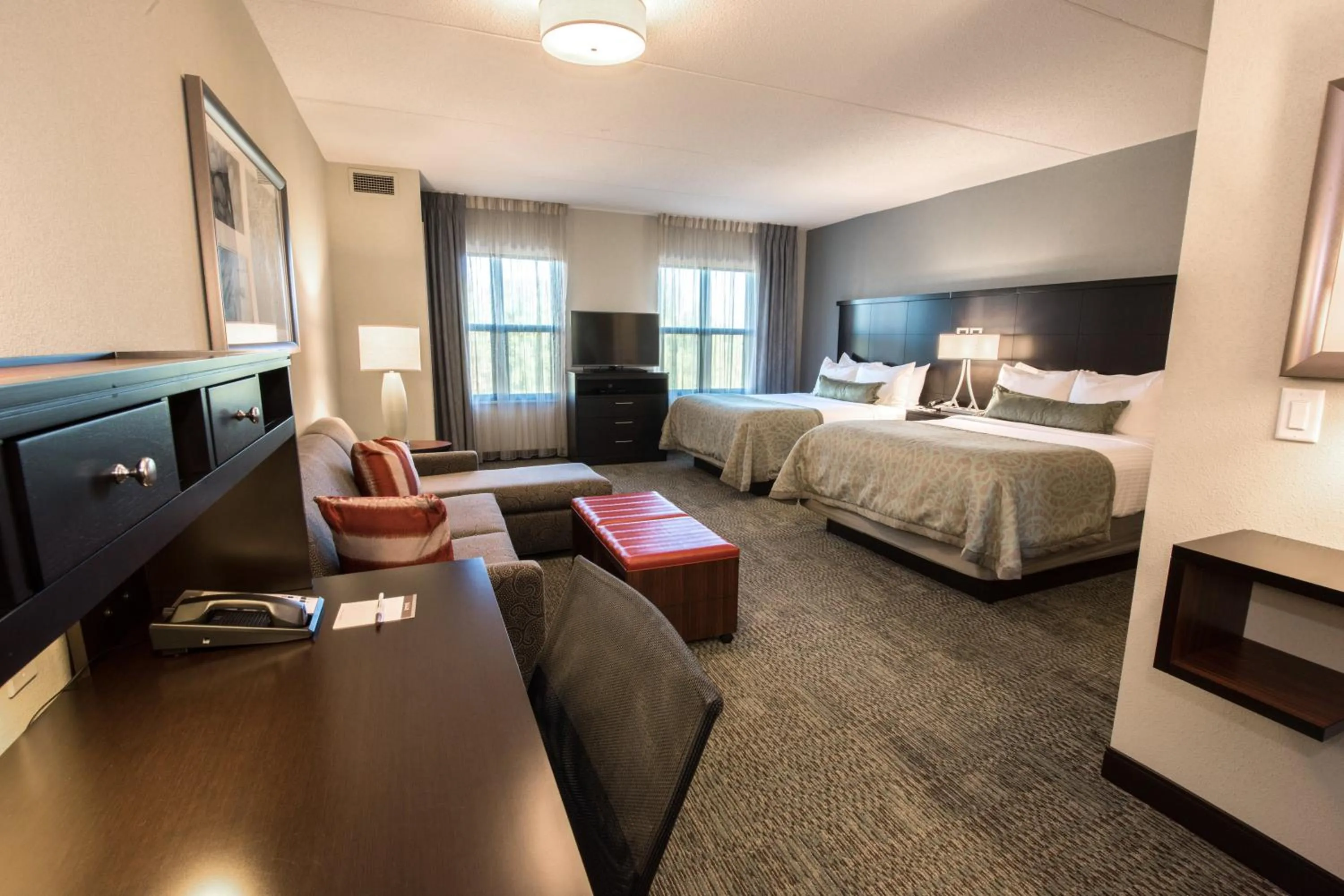 Photo of the whole room, Bed in Staybridge Suites Albany Wolf Rd-Colonie Center by IHG