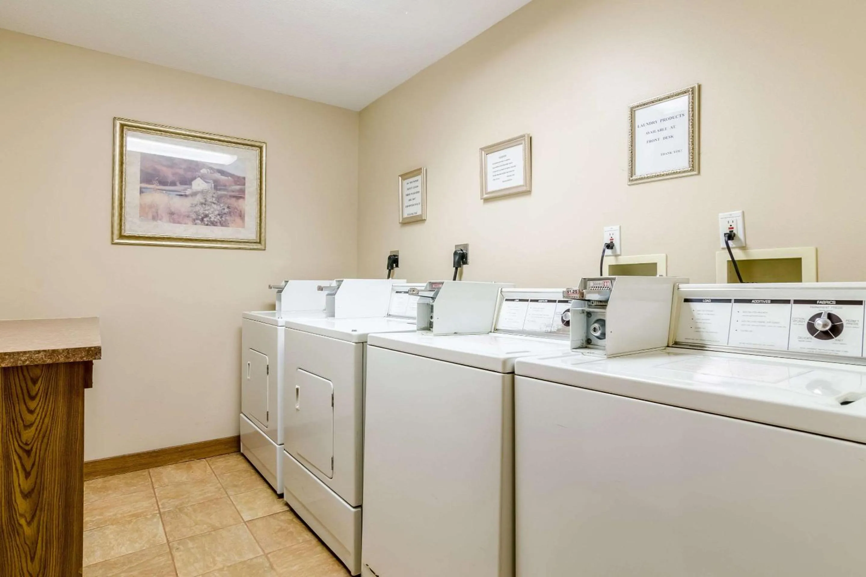 laundry in Quality Inn Alliance