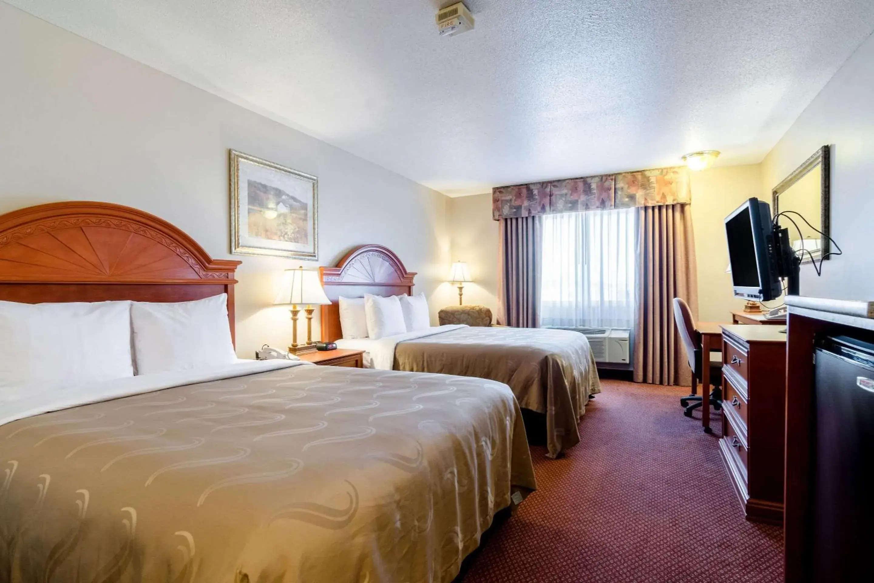 Bedroom, Bed in Quality Inn Alliance Bedroom, Bed in Quality Inn Alliance