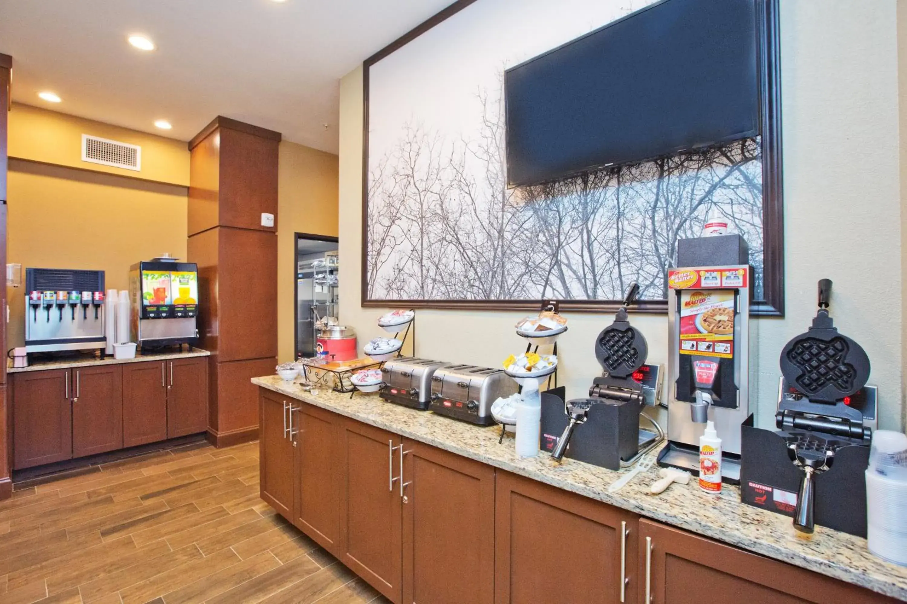 Breakfast in Staybridge Suites Austin South Interstate Hwy 35 by IHG Breakfast in Staybridge Suites Austin South Interstate Hwy 35 by IHG