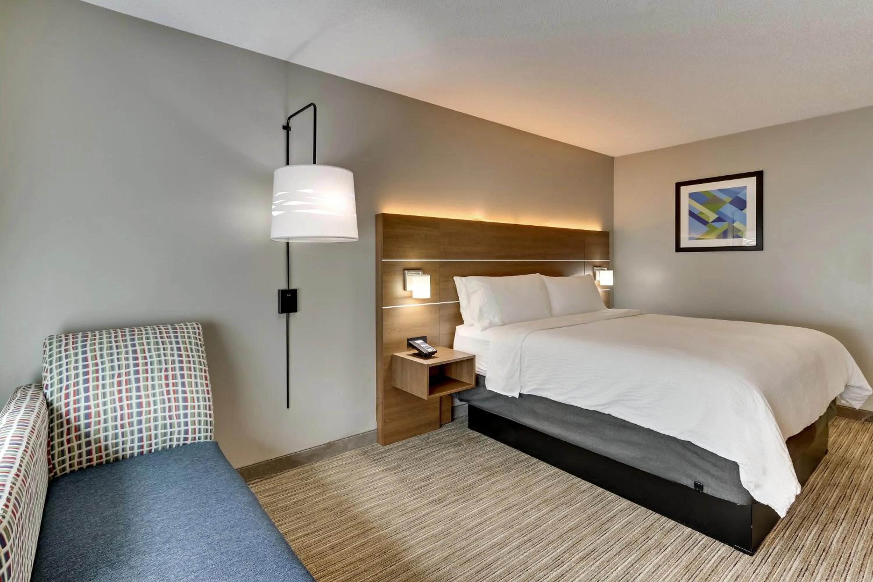 Photo of the whole room, Bed in Holiday Inn Express & Suites Bad Axe by IHG