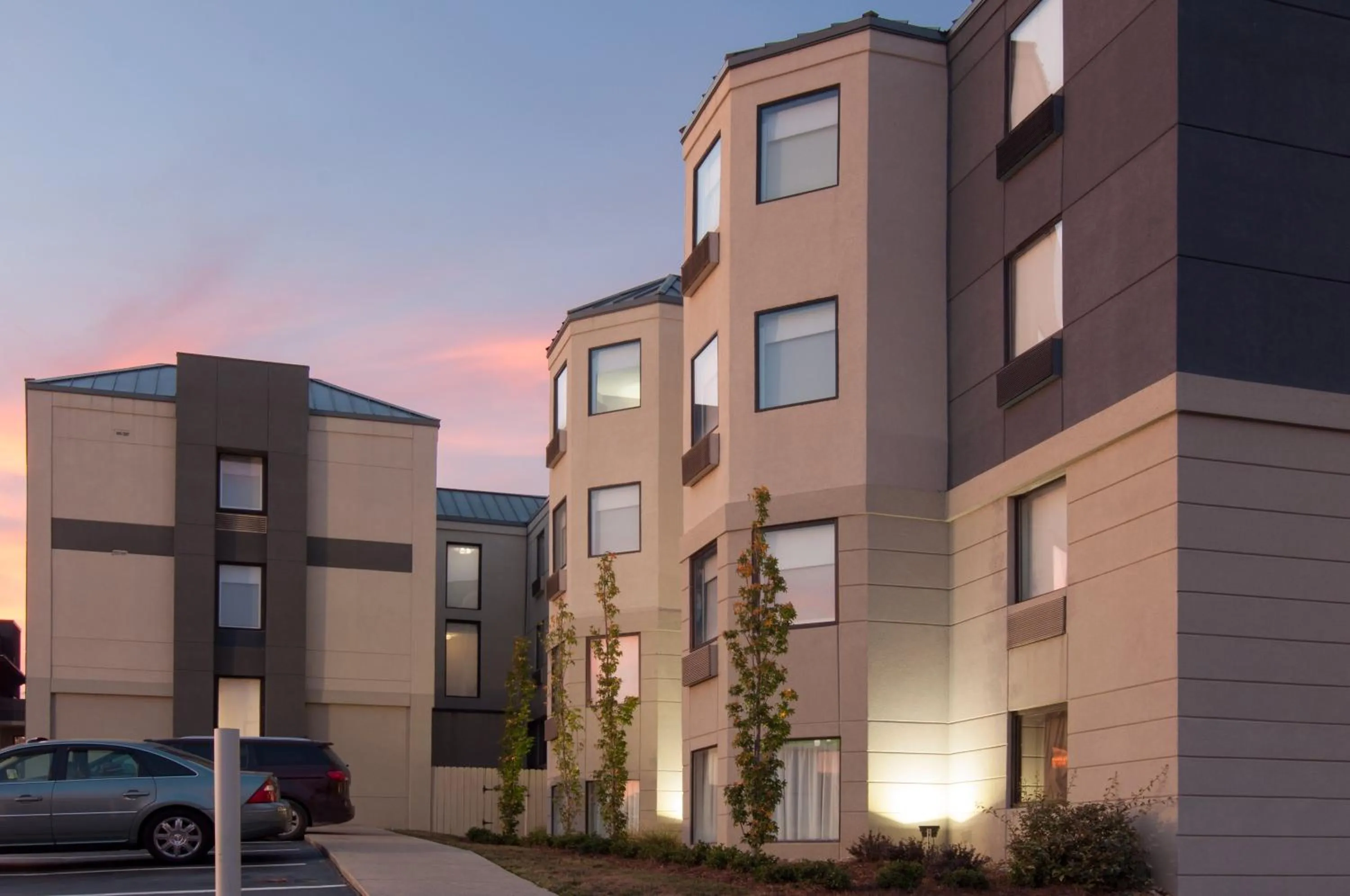 Property building in Holiday Inn Express & Suites Nashville-I-40 & I-24(Spence Lane) by IHG