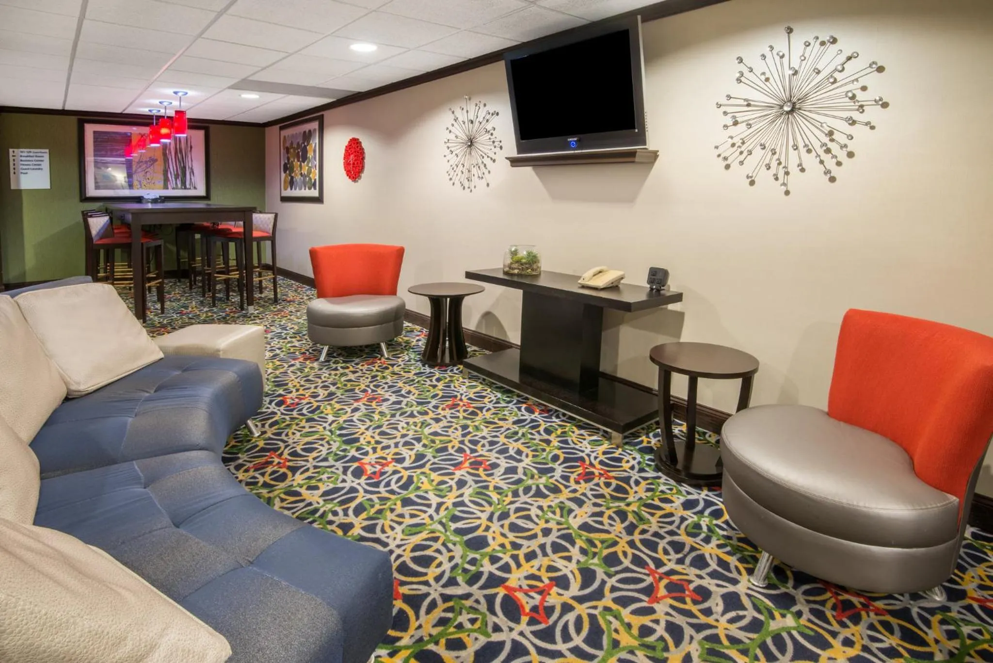 Holiday Inn Express Cleveland Airport - Brook Park by IHG