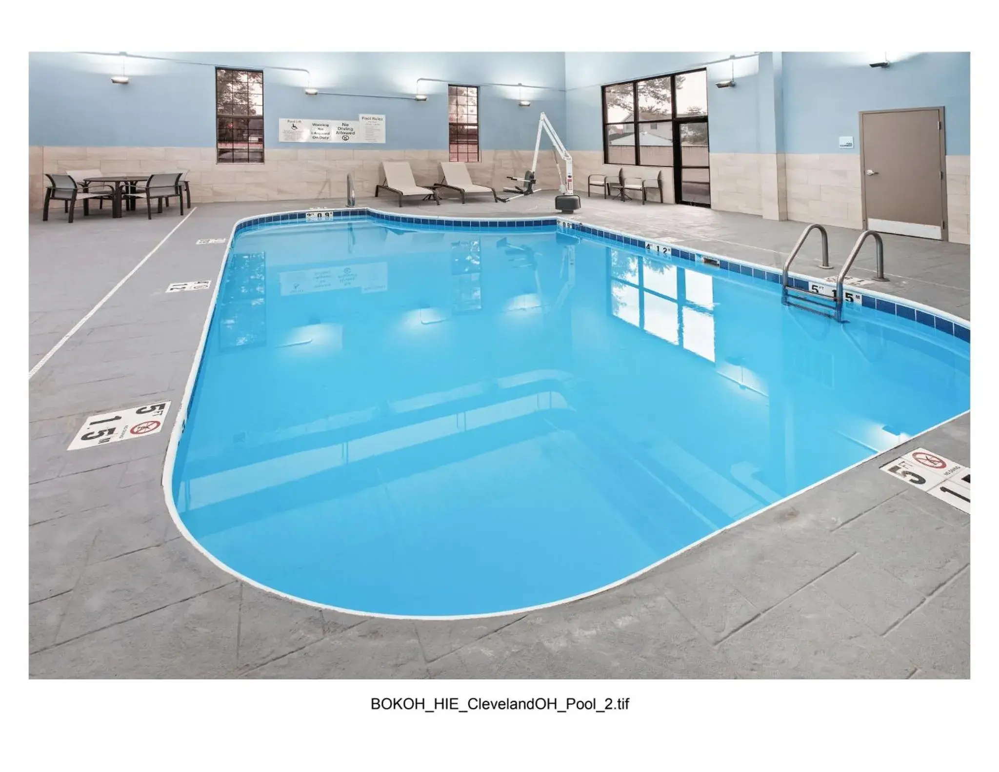 Pool view in Holiday Inn Express Cleveland Airport - Brook Park by IHG Pool view in Holiday Inn Express Cleveland Airport - Brook Park by IHG