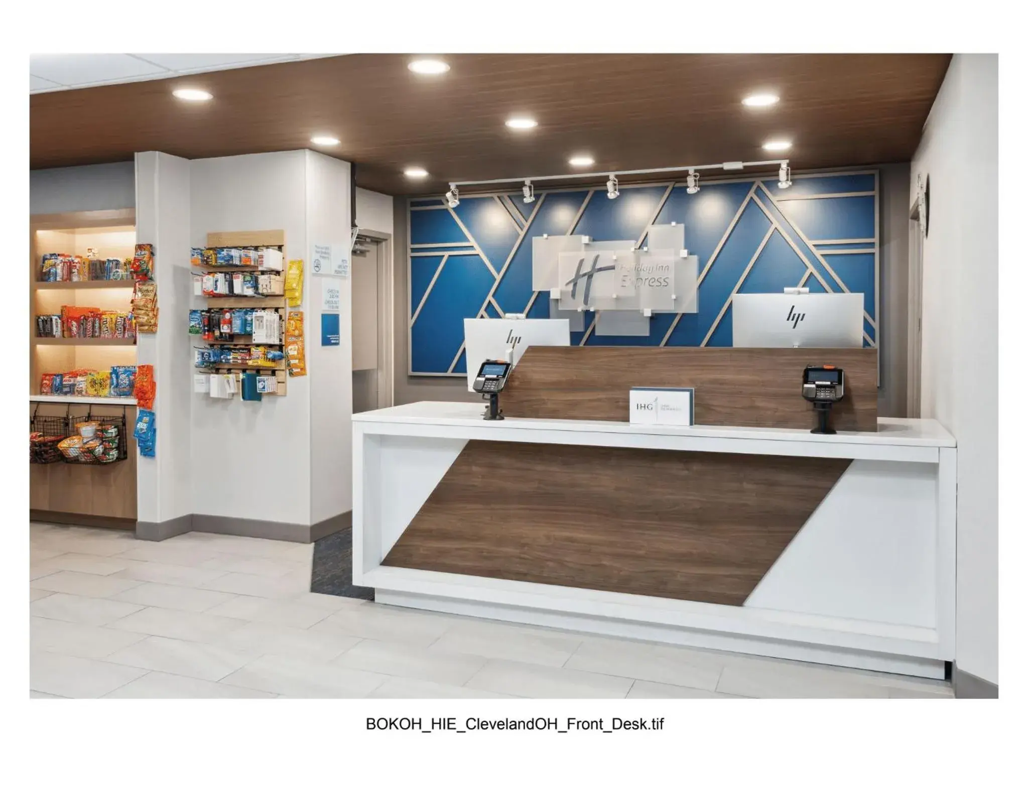 Lobby or reception in Holiday Inn Express Cleveland Airport - Brook Park by IHG Lobby or reception in Holiday Inn Express Cleveland Airport - Brook Park by IHG